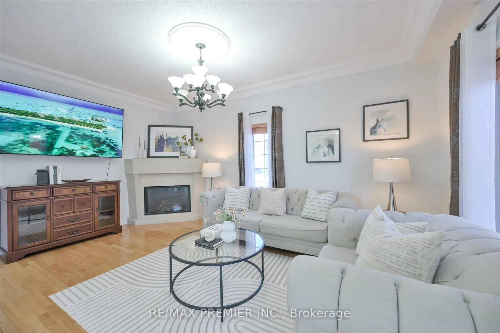 Photo 2 of 7 Stonemount Crescent, Essa, Angus — HOMEH