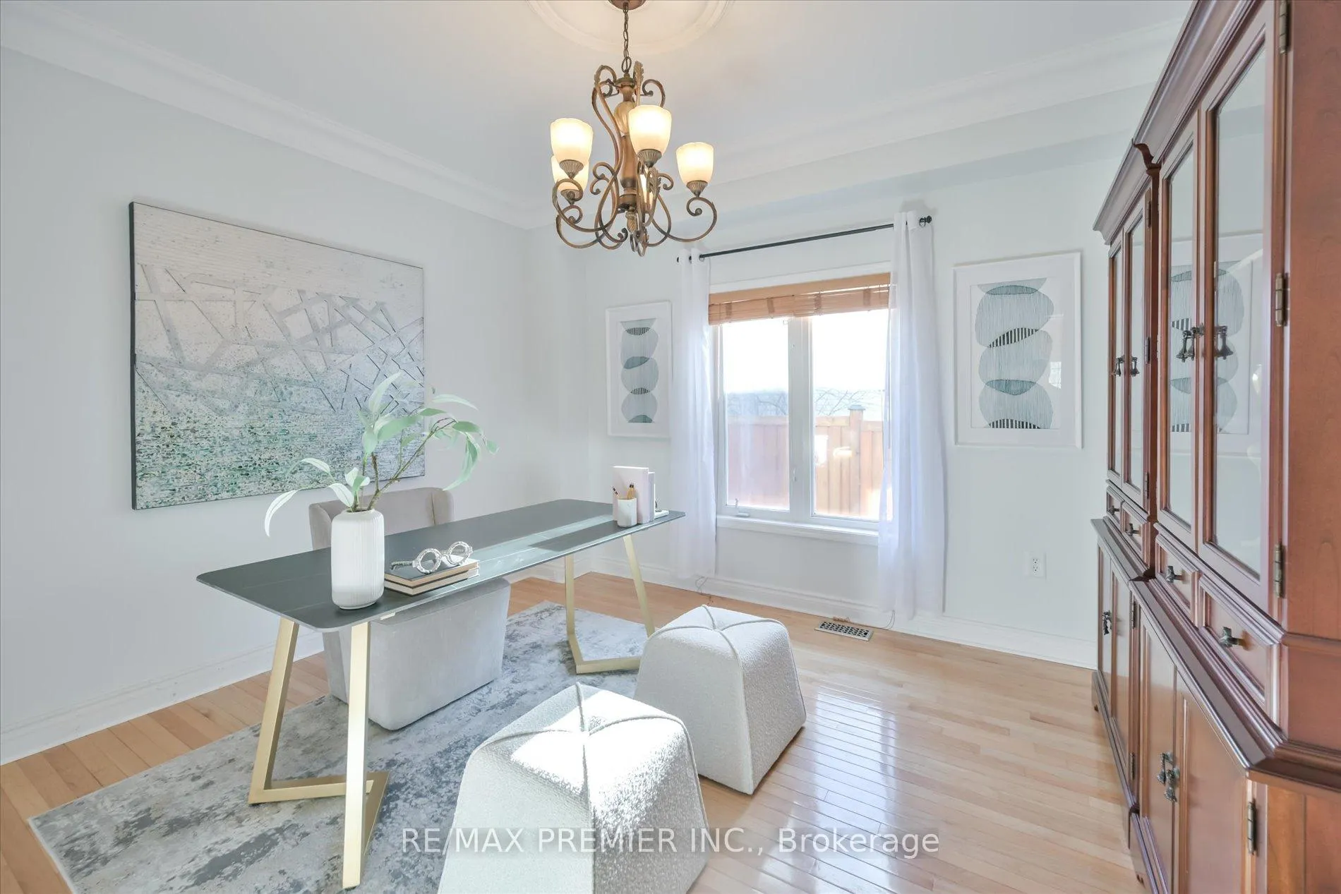 Photo 8 of 7 Stonemount Crescent, Essa, Angus — HOMEH