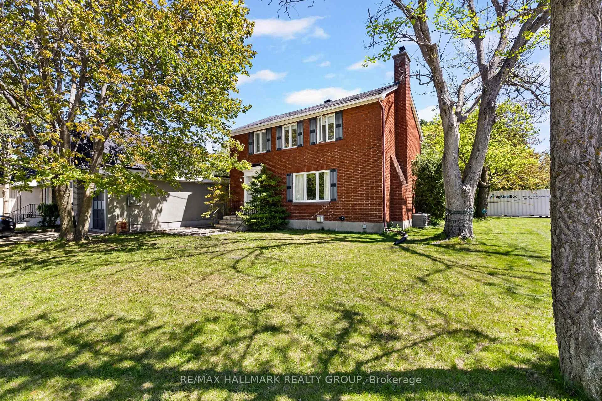 Front of 824 Byron Avenue