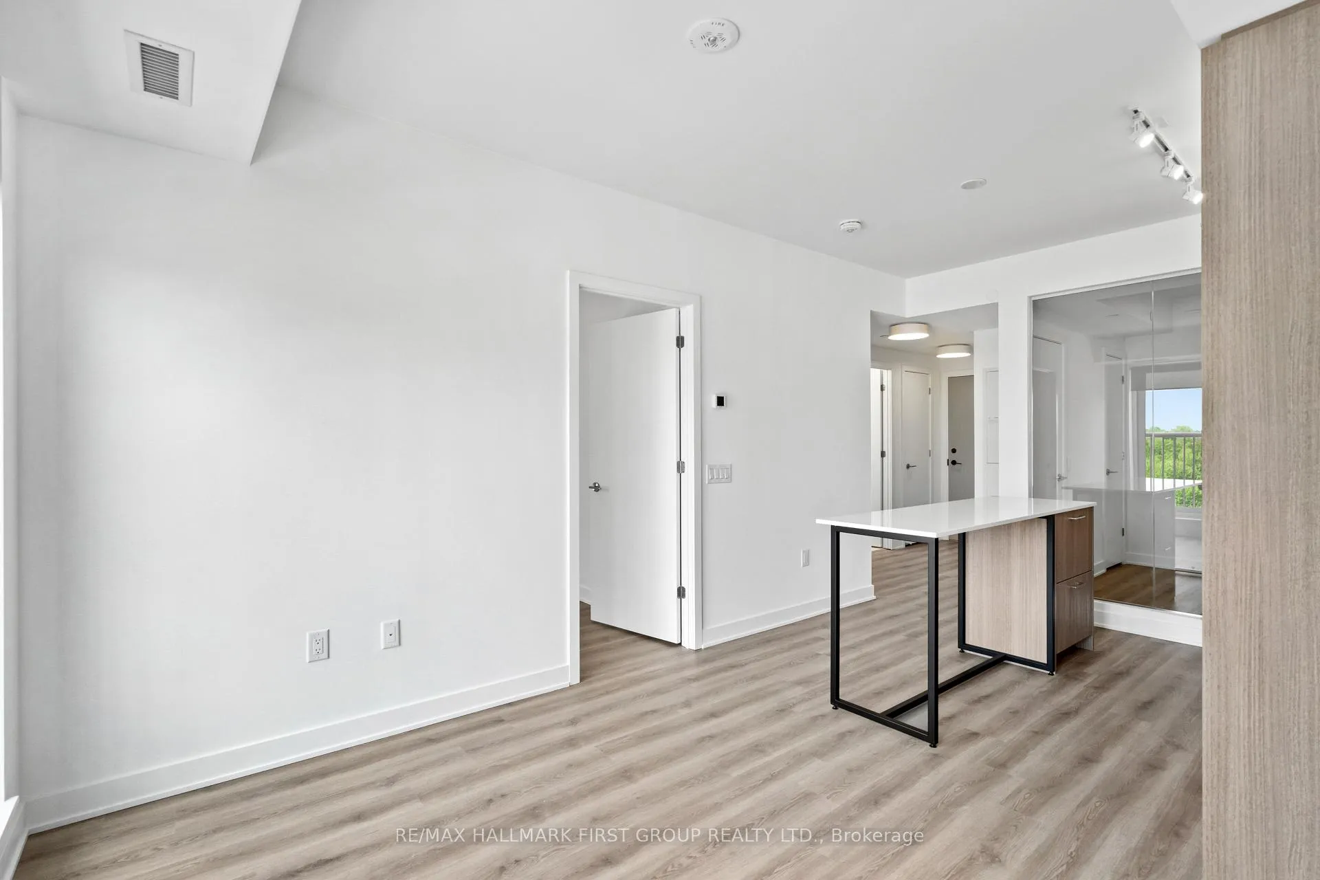 Photo 12 of Unit 924, 30 Dreamers Way, Toronto, Regent Park — HOMEH