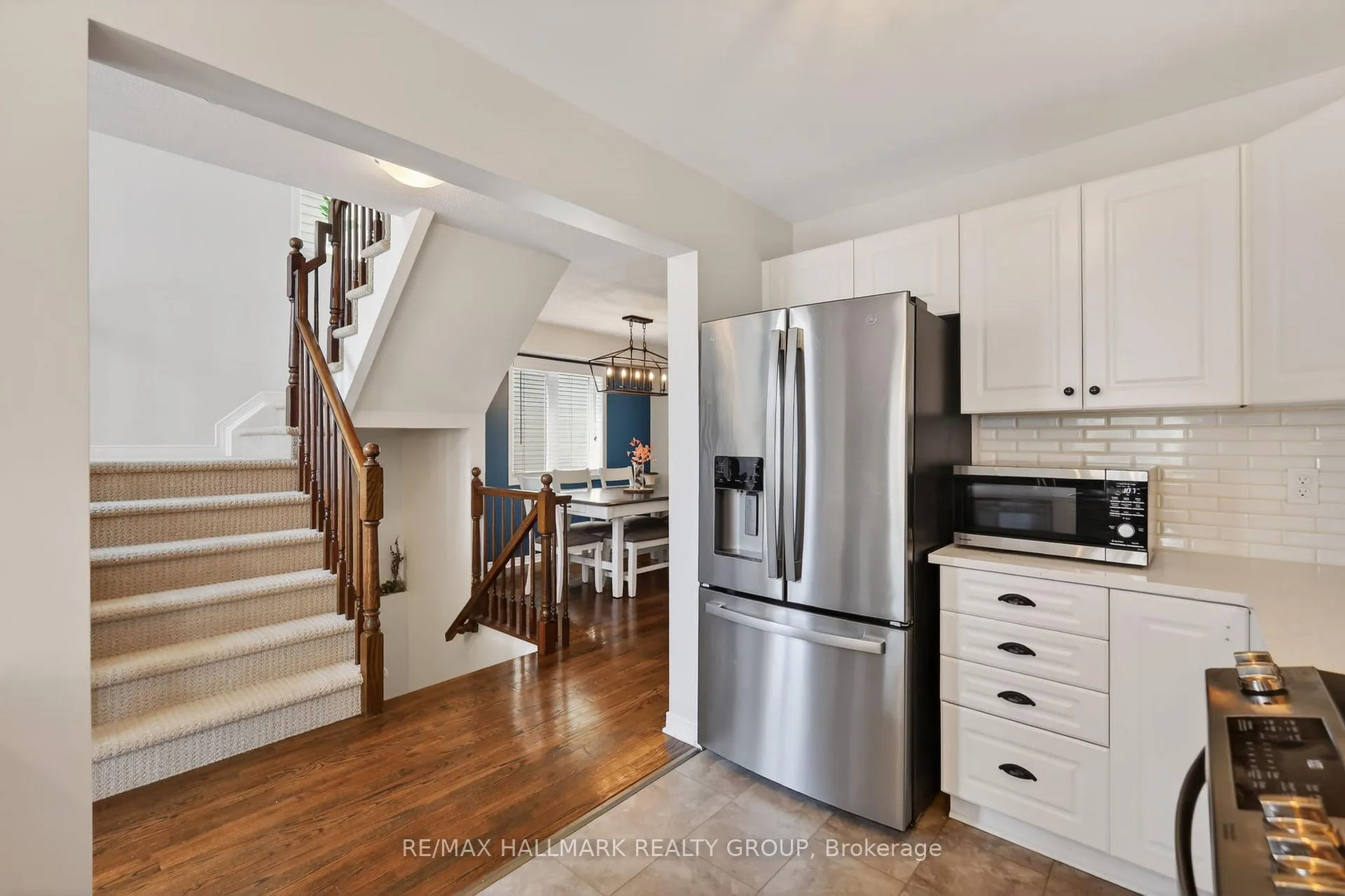 Photo 11 of 369 Rolling Meadow Crescent, Ottawa, Mer Bleue/Bradley Estates/Anderson Park — HOMEH