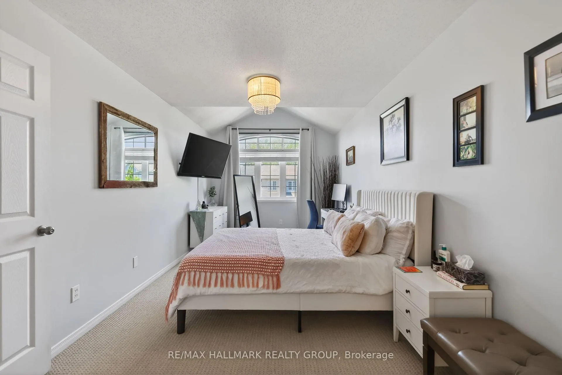 Photo 24 of 369 Rolling Meadow Crescent, Ottawa, Mer Bleue/Bradley Estates/Anderson Park — HOMEH