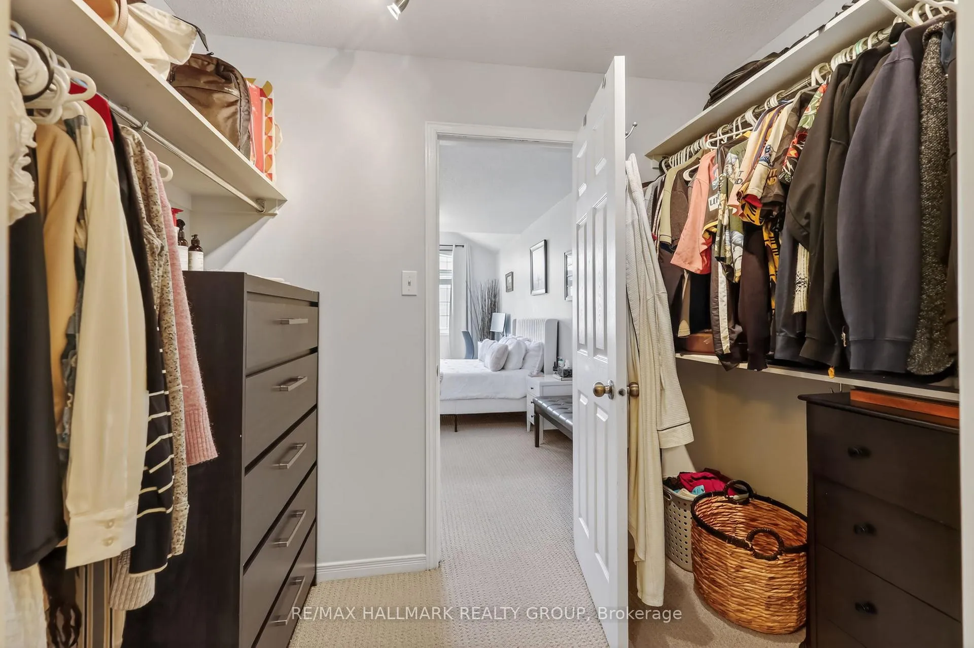 Photo 27 of 369 Rolling Meadow Crescent, Ottawa, Mer Bleue/Bradley Estates/Anderson Park — HOMEH
