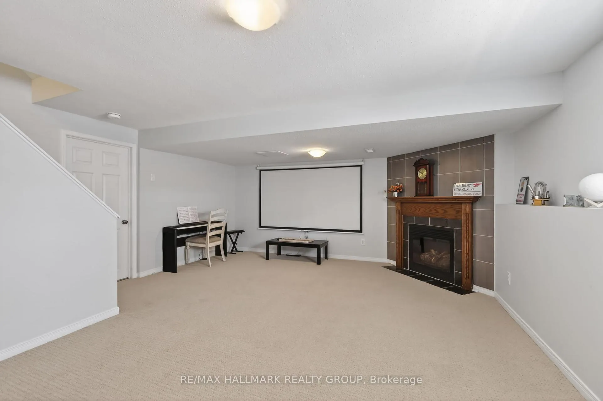 Photo 42 of 369 Rolling Meadow Crescent, Ottawa, Mer Bleue/Bradley Estates/Anderson Park — HOMEH