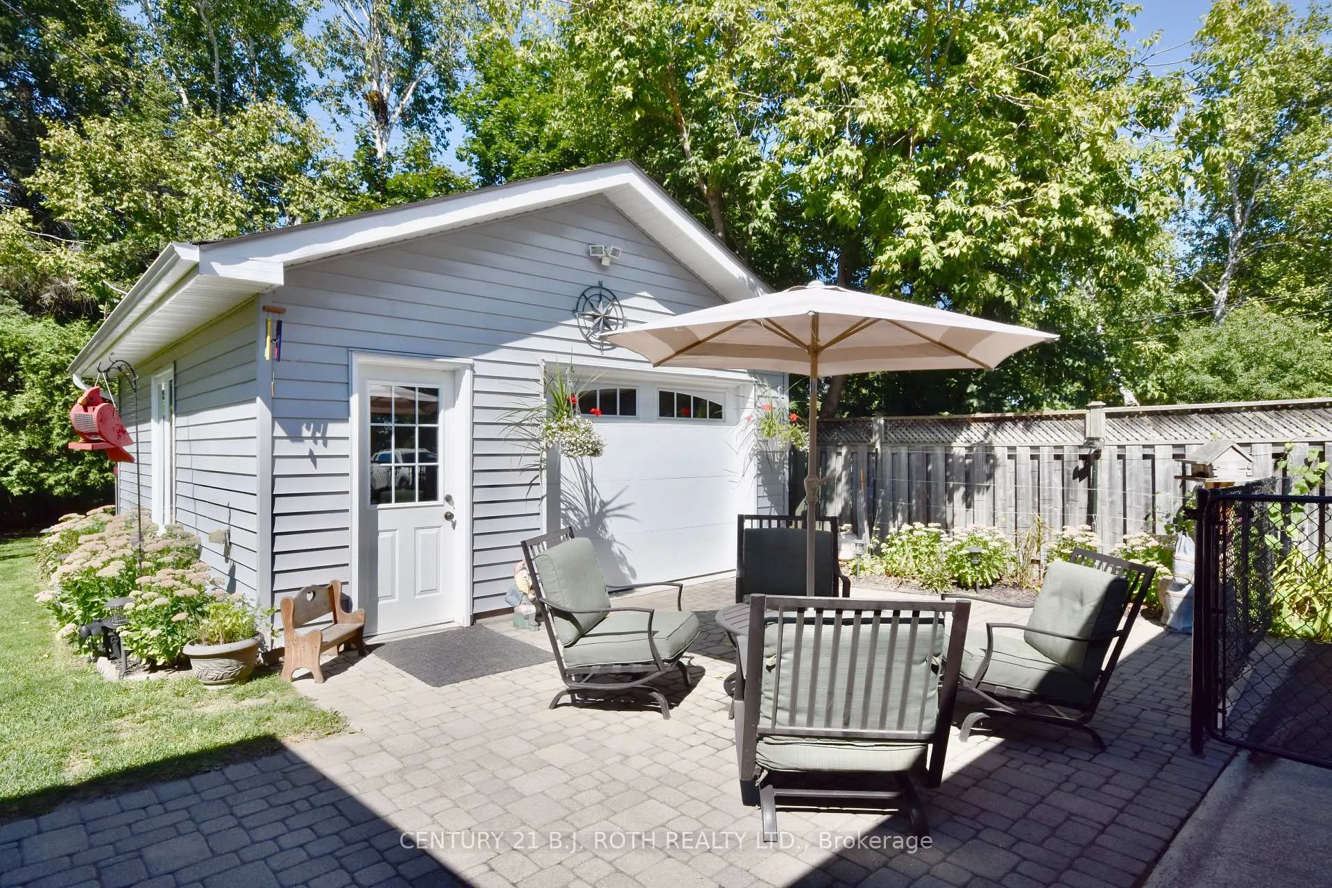 Photo 27 of 72 Rose Street, Barrie, Wellington — HOMEH