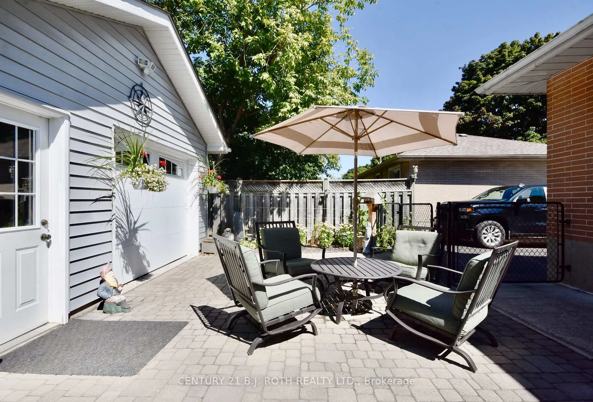 Photo 28 of 72 Rose Street, Barrie, Wellington — HOMEH