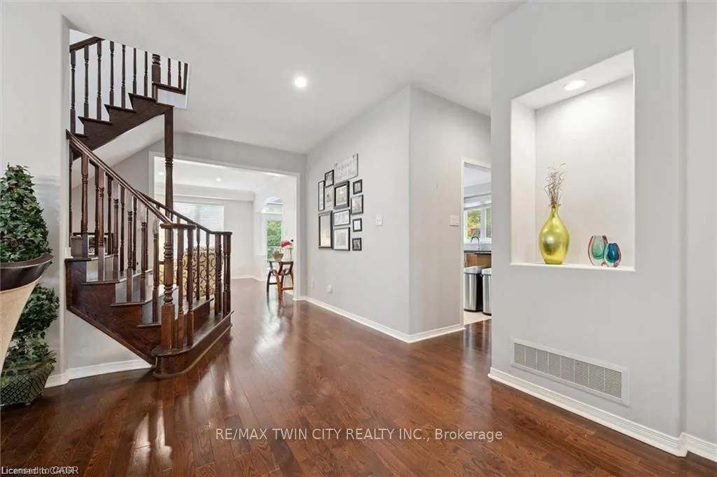 Photo 12 of 305 Pine Valley Drive, Kitchener — HOMEH