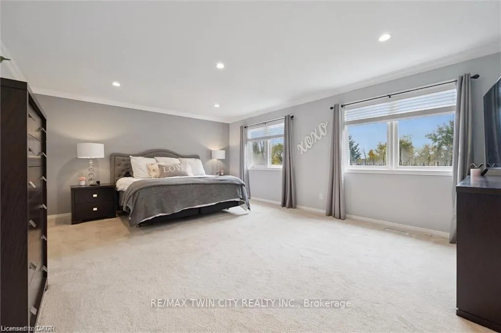 Photo 30 of 305 Pine Valley Drive, Kitchener — HOMEH