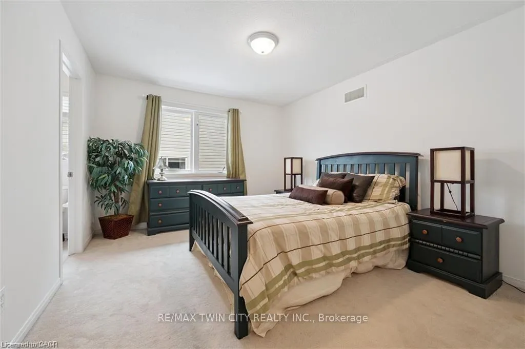Photo 34 of 305 Pine Valley Drive, Kitchener — HOMEH