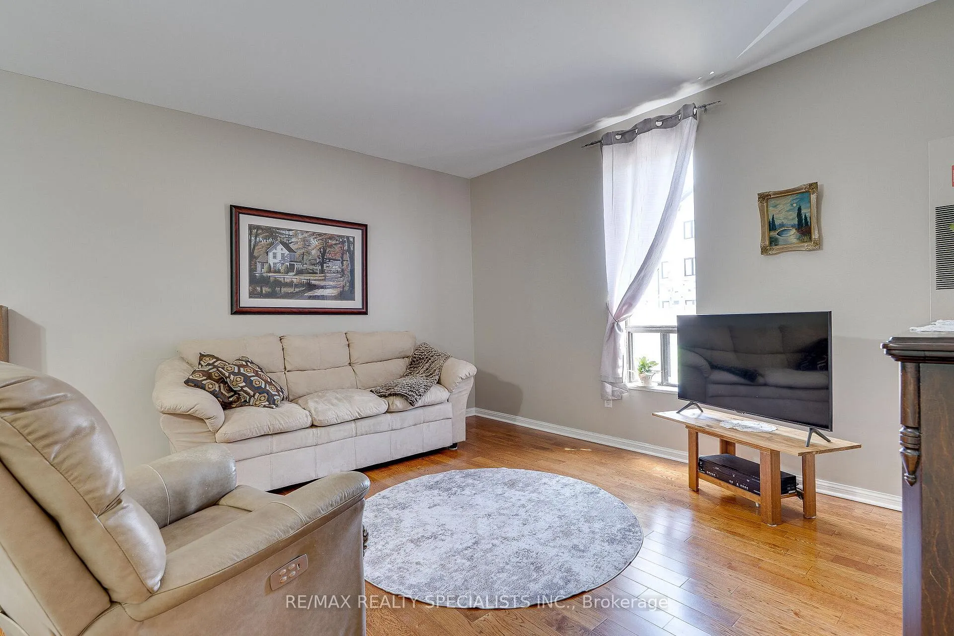 Photo 10 of Unit 205, 70 First Street, Orangeville — HOMEH