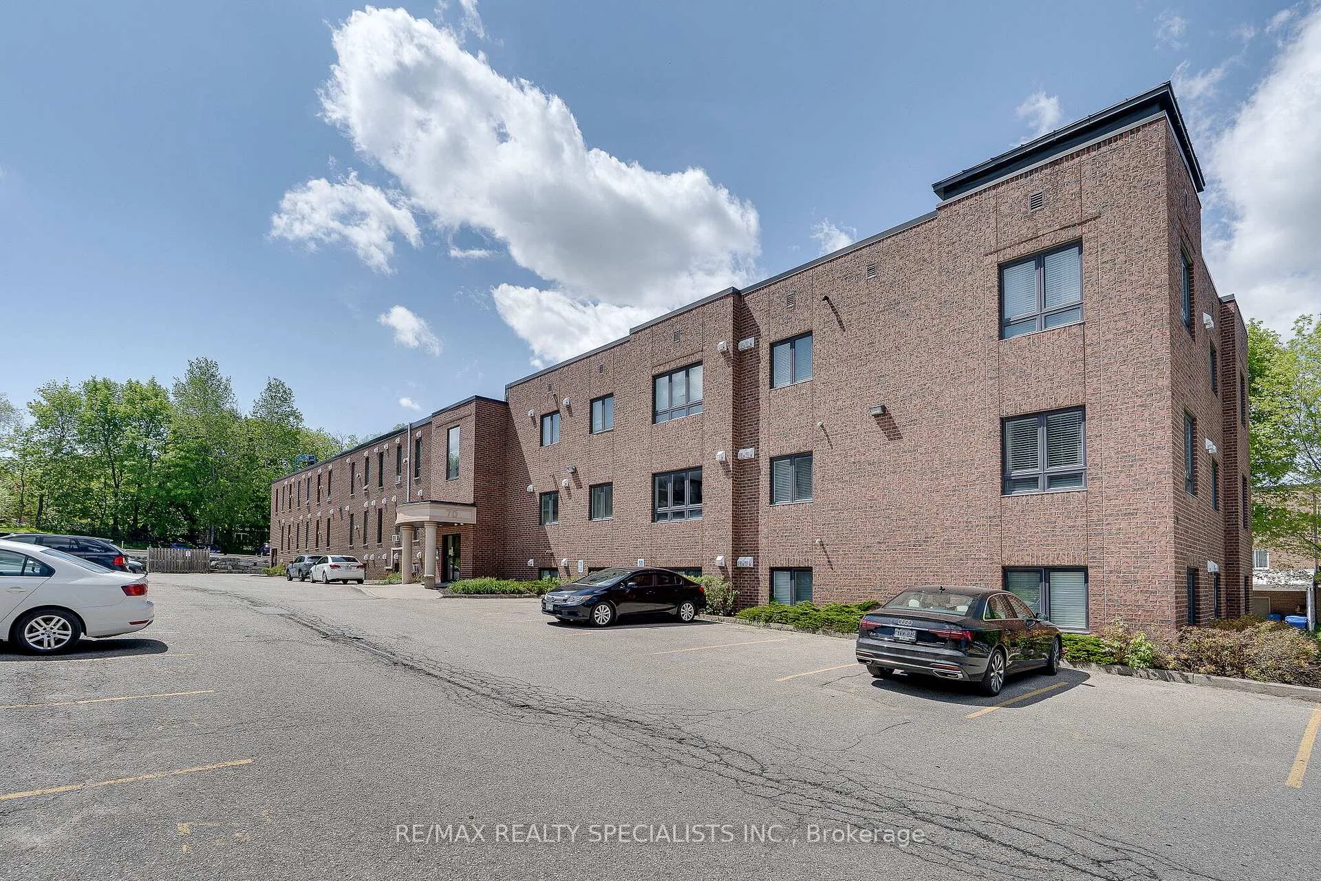 Photo 18 of Unit 205, 70 First Street, Orangeville — HOMEH
