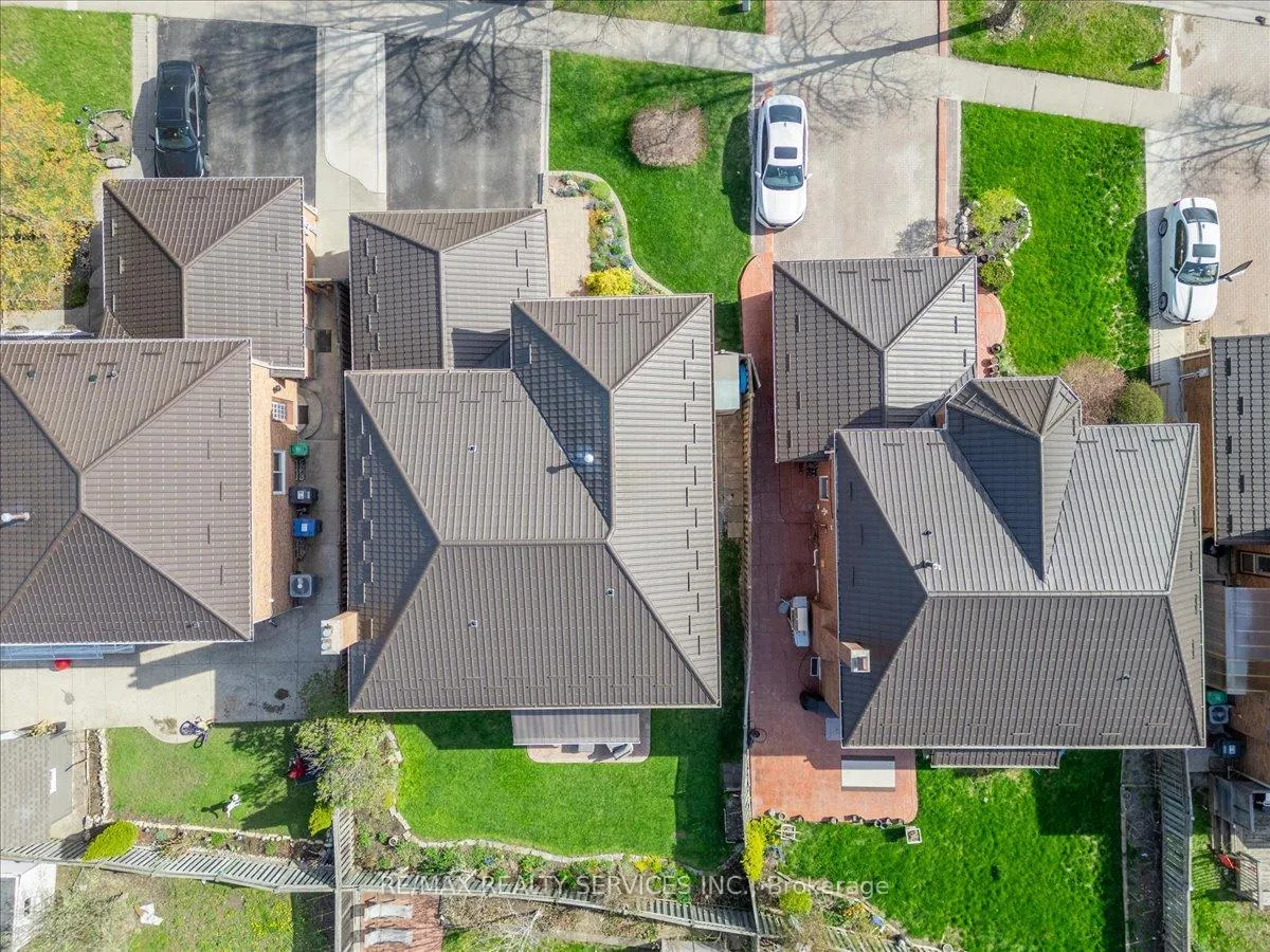 Photo 41 of 36 Brydon Crescent, Brampton, Northwood Park — HOMEH