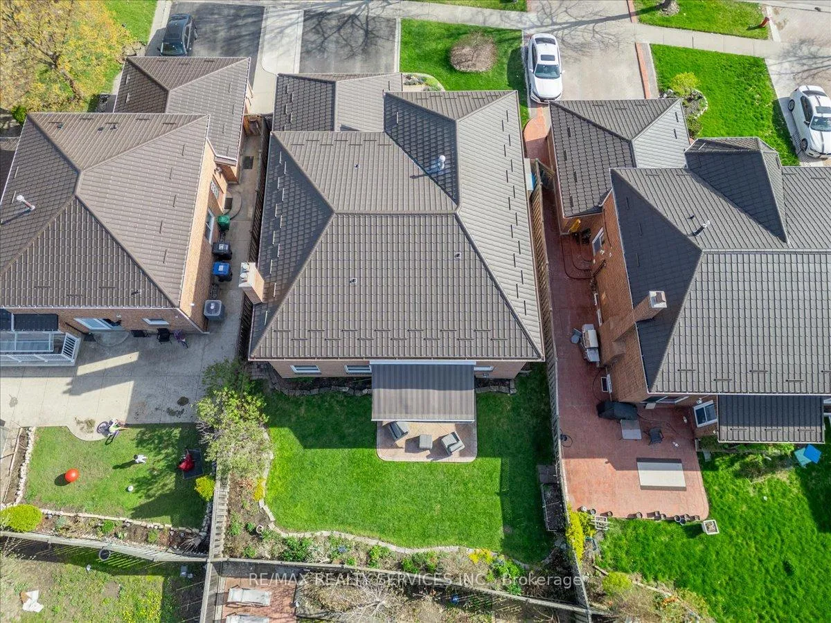 Photo 42 of 36 Brydon Crescent, Brampton, Northwood Park — HOMEH
