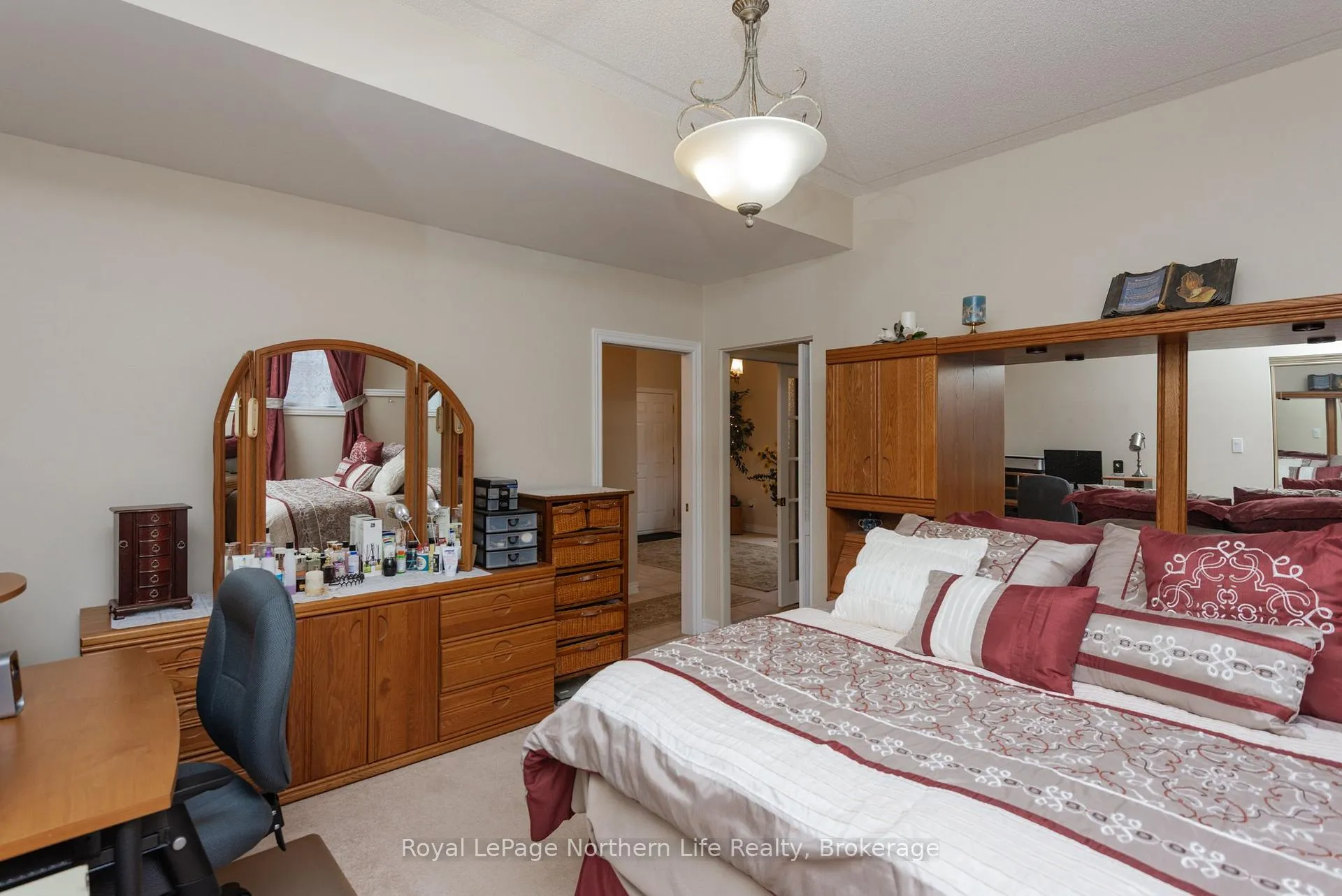 Photo 41 of 18 Killare Street, North Bay, Birchaven — HOMEH