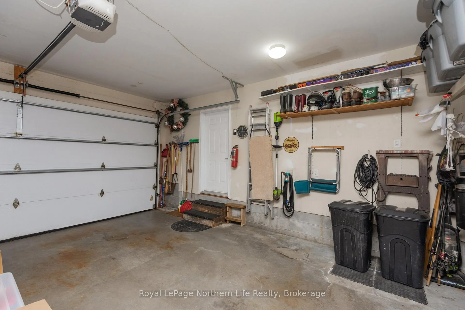Photo 49 of 18 Killare Street, North Bay, Birchaven — HOMEH