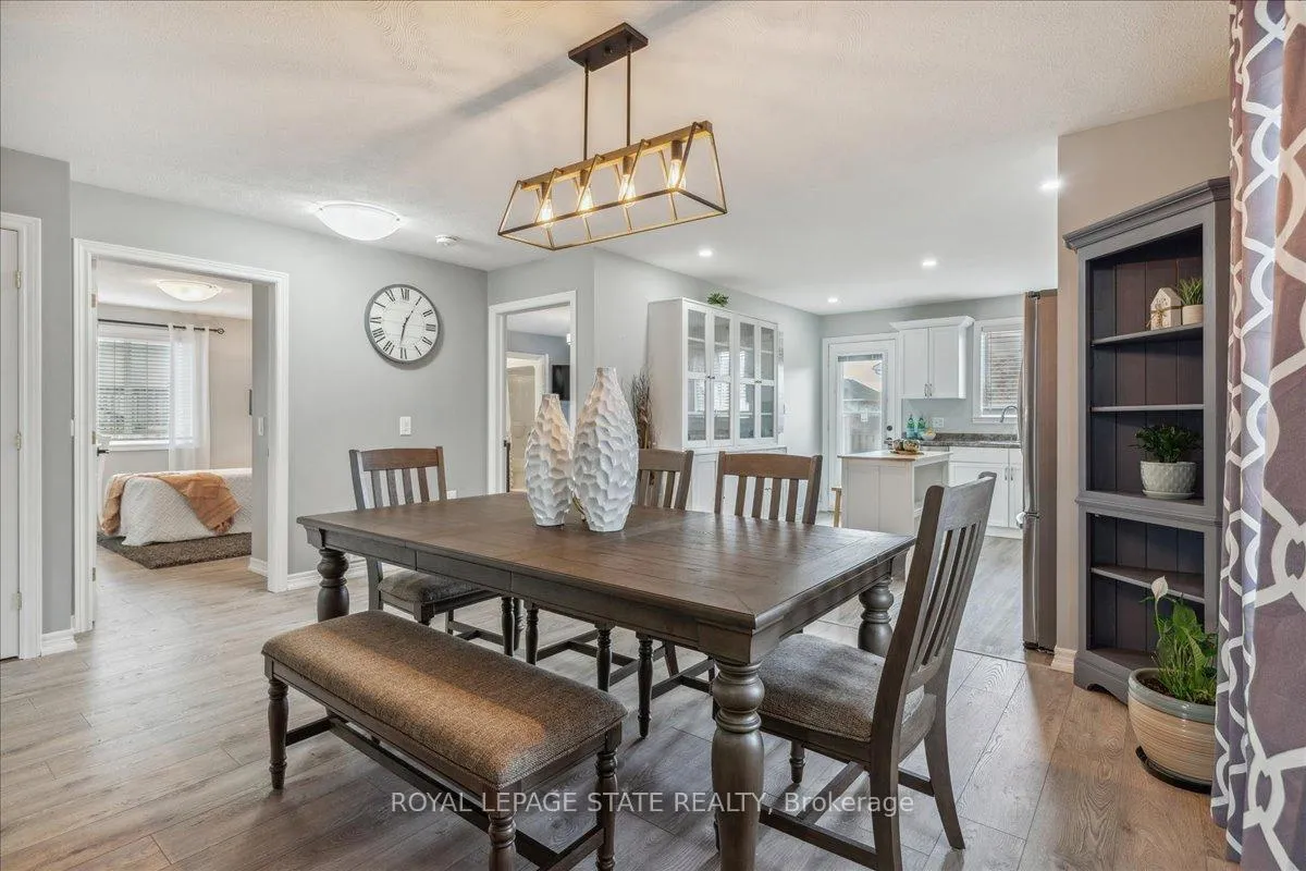 Photo 2 of 29 Mapleview Drive, Haldimand — HOMEH