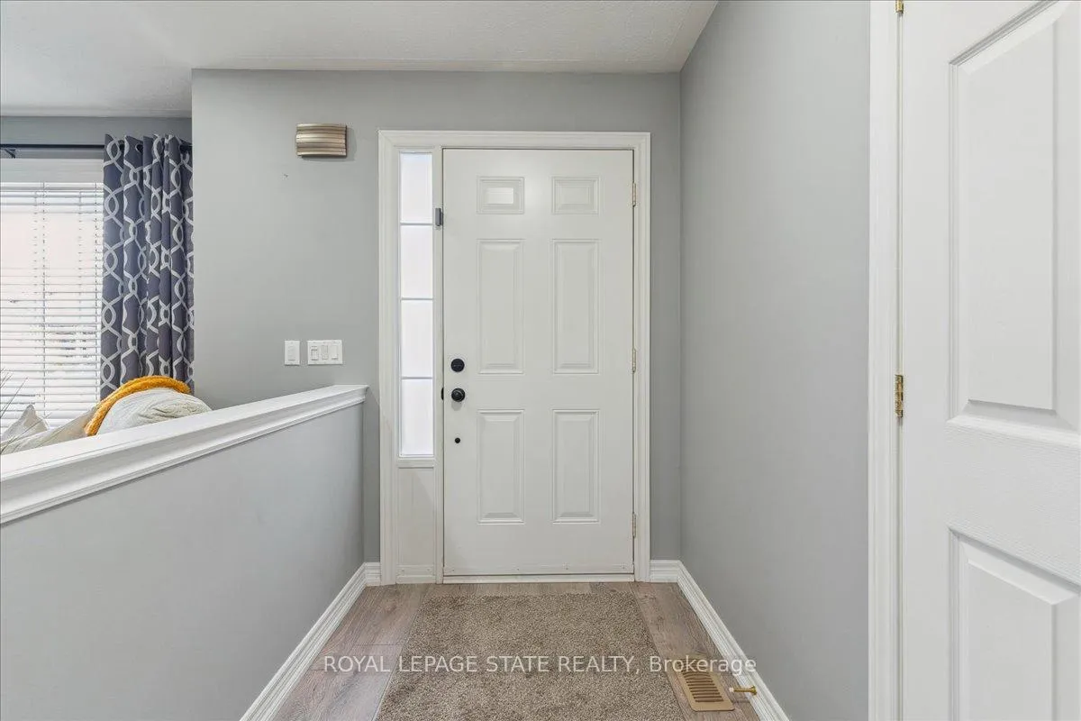 Photo 9 of 29 Mapleview Drive, Haldimand — HOMEH