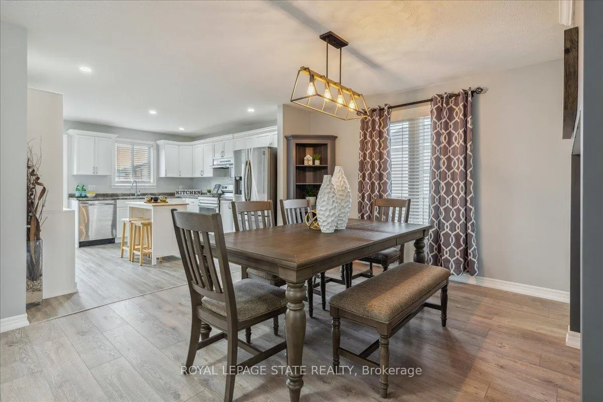 Photo 20 of 29 Mapleview Drive, Haldimand — HOMEH