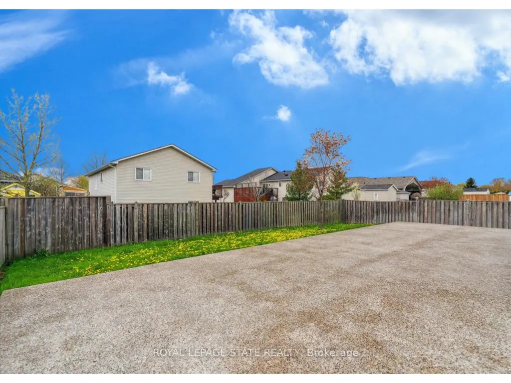 Photo 40 of 29 Mapleview Drive, Haldimand — HOMEH
