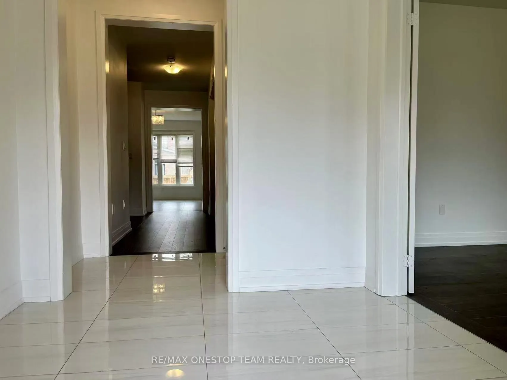 Photo 4 of 24 Pennine Drive, Whitby, Rural Whitby — HOMEH