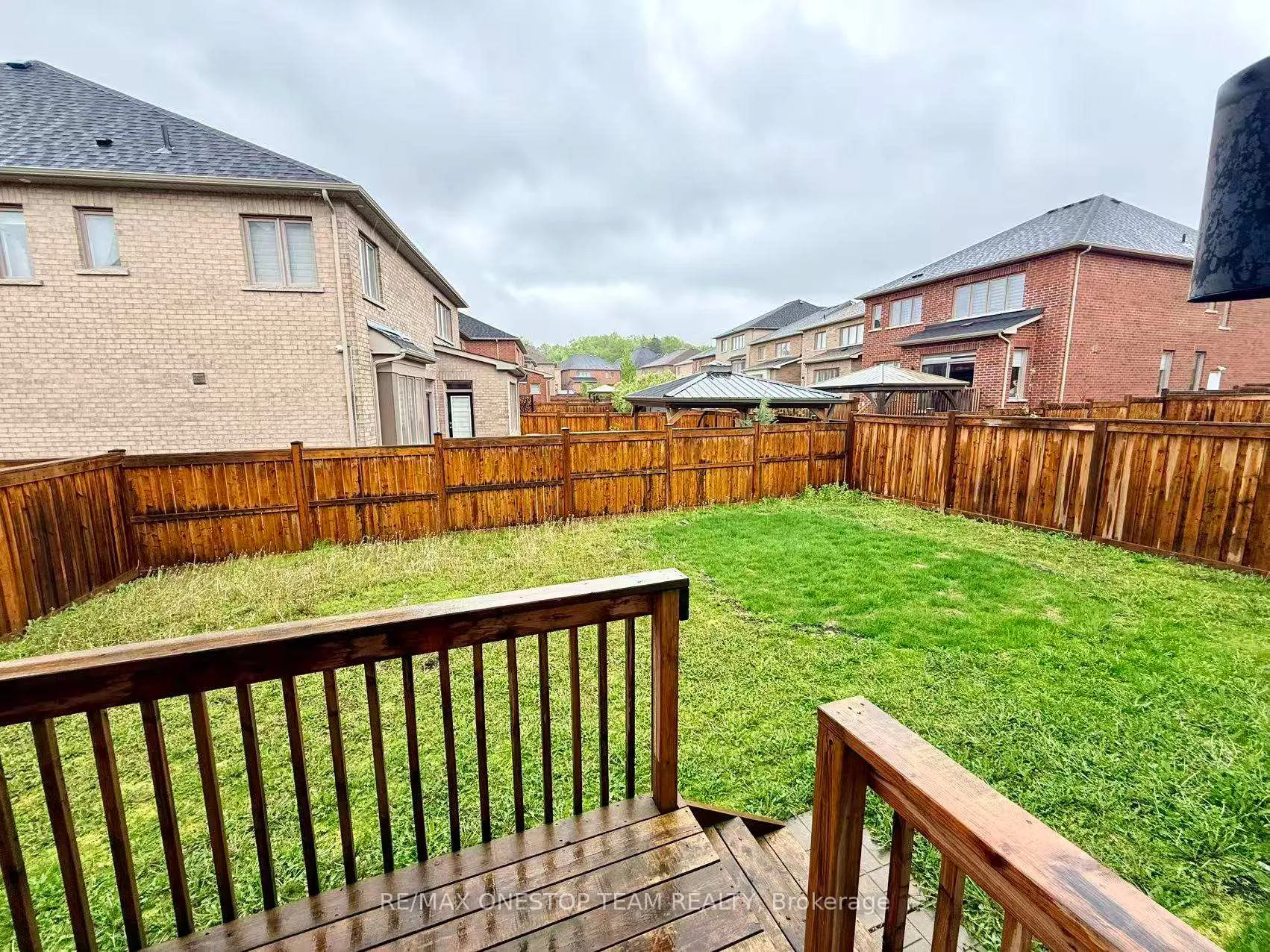 Photo 25 of 24 Pennine Drive, Whitby, Rural Whitby — HOMEH