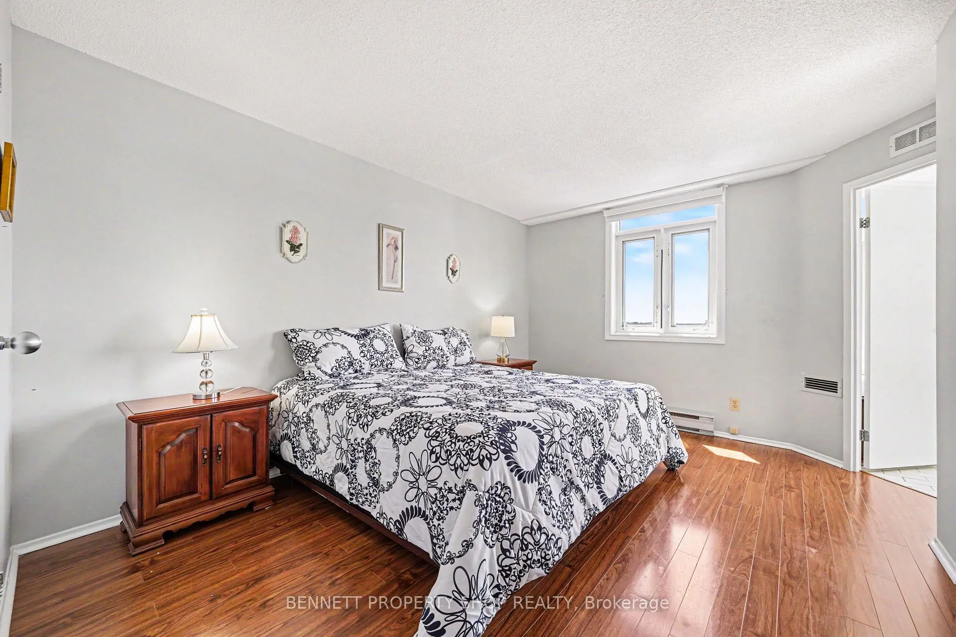 Photo 11 of Unit 1119, 1025 Grenon Avenue, Ottawa, Fairfield Heights — HOMEH