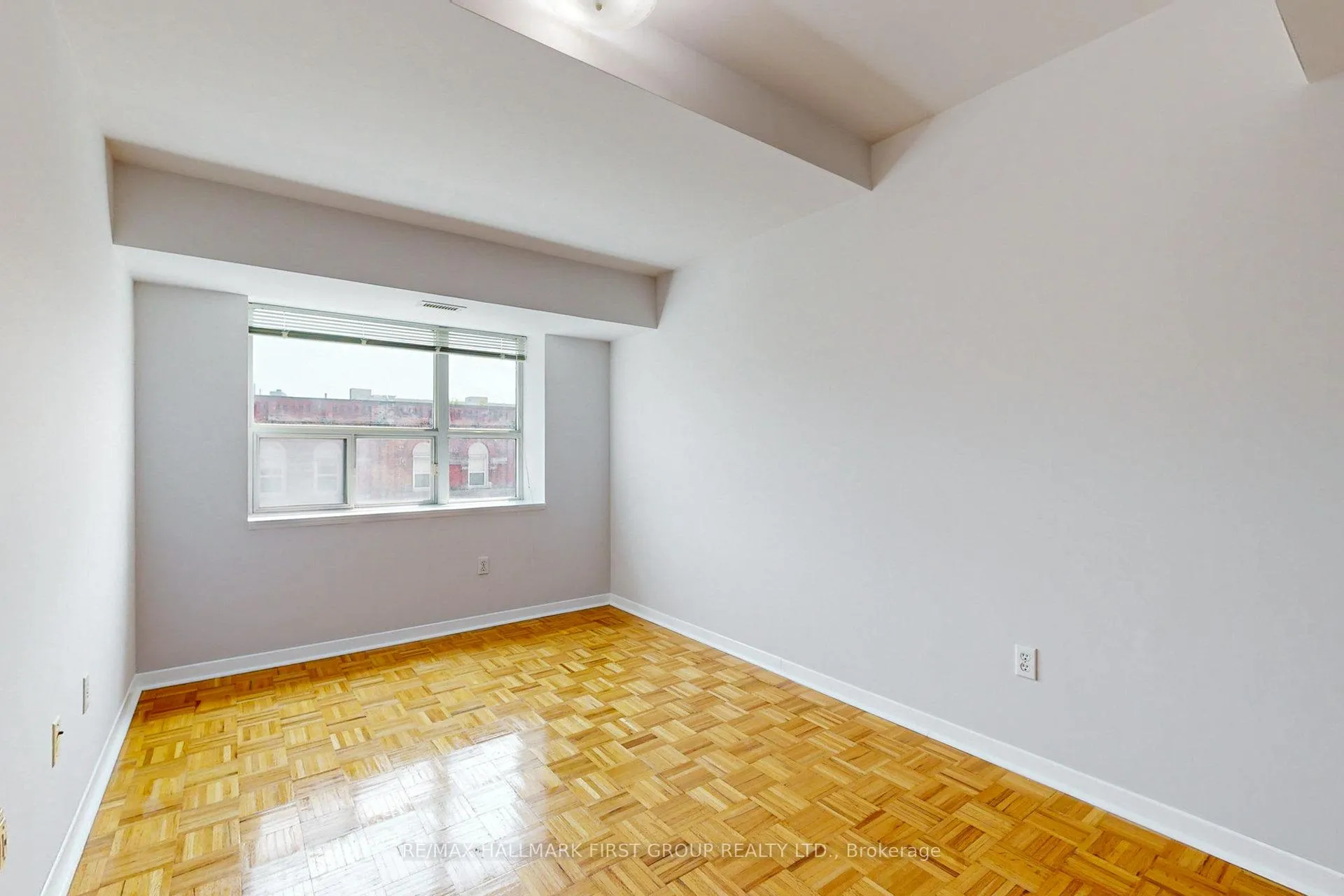 Photo 21 of Unit 304, 8 Oxford Street, Toronto, Kensington-Chinatown — HOMEH