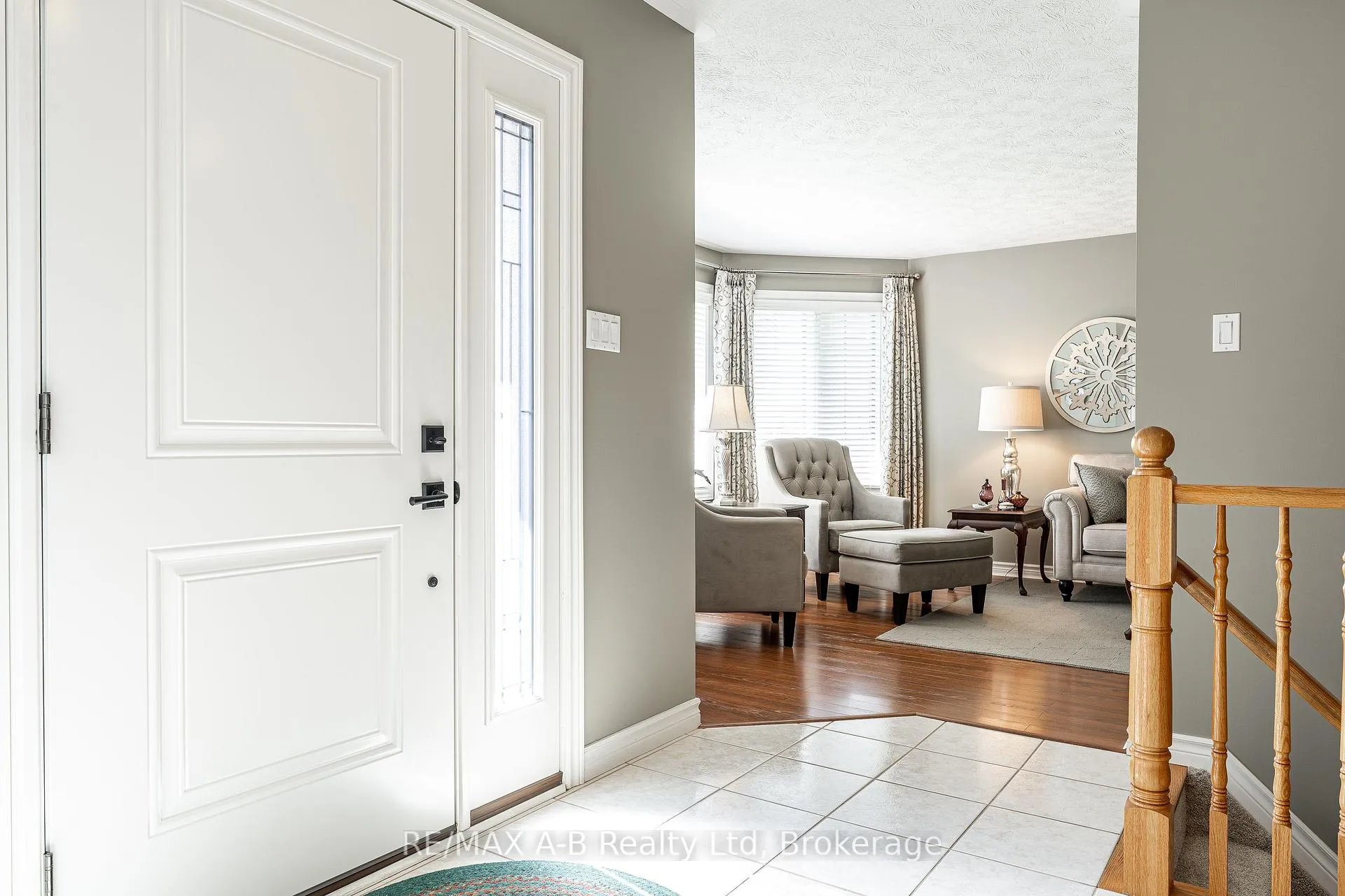 Photo 7 of 23 Hampton Court, Brant, South Dumfries — HOMEH