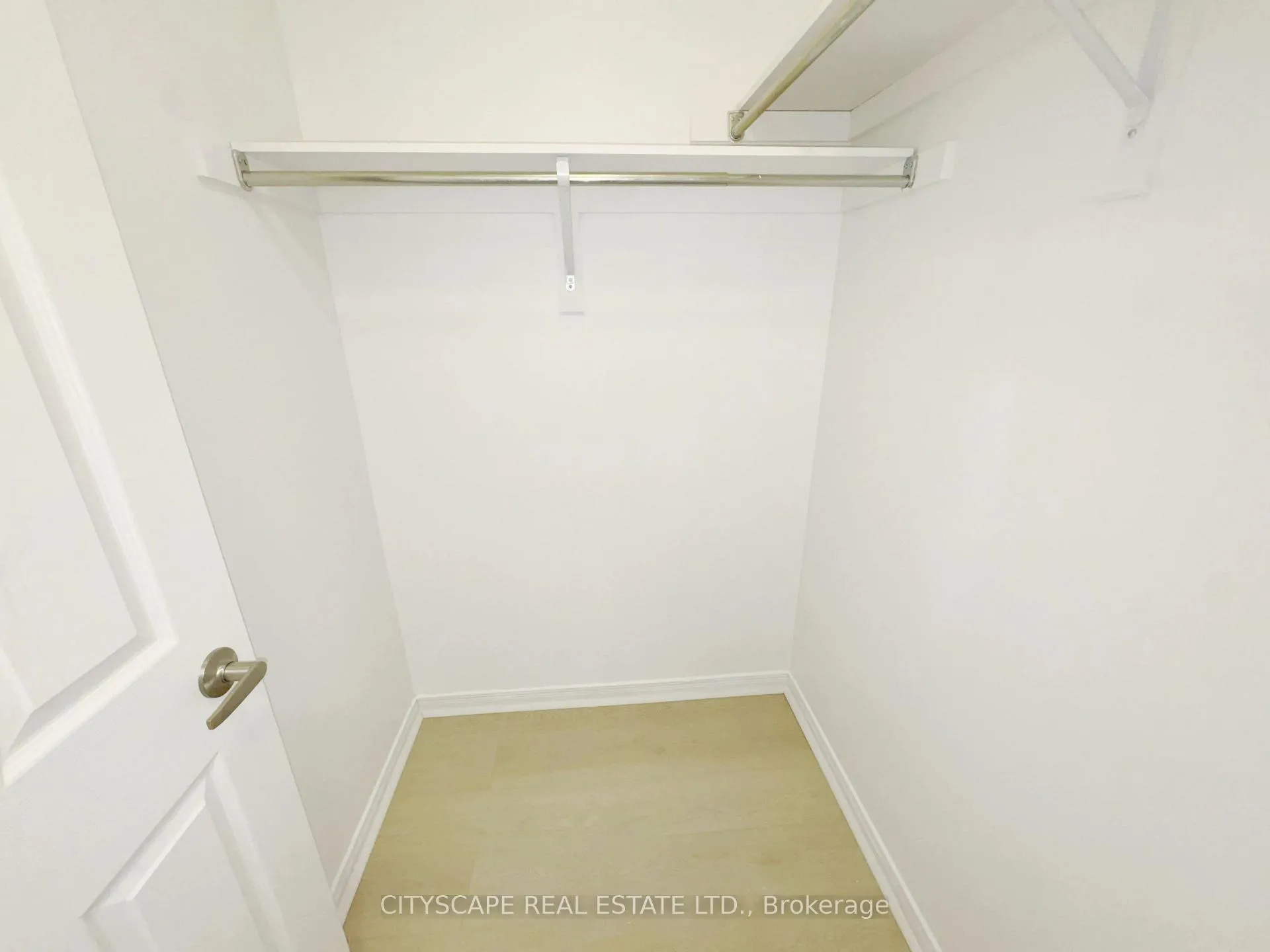 Photo 18 of 64 Honeyview Trail, Brampton, Bram East — HOMEH
