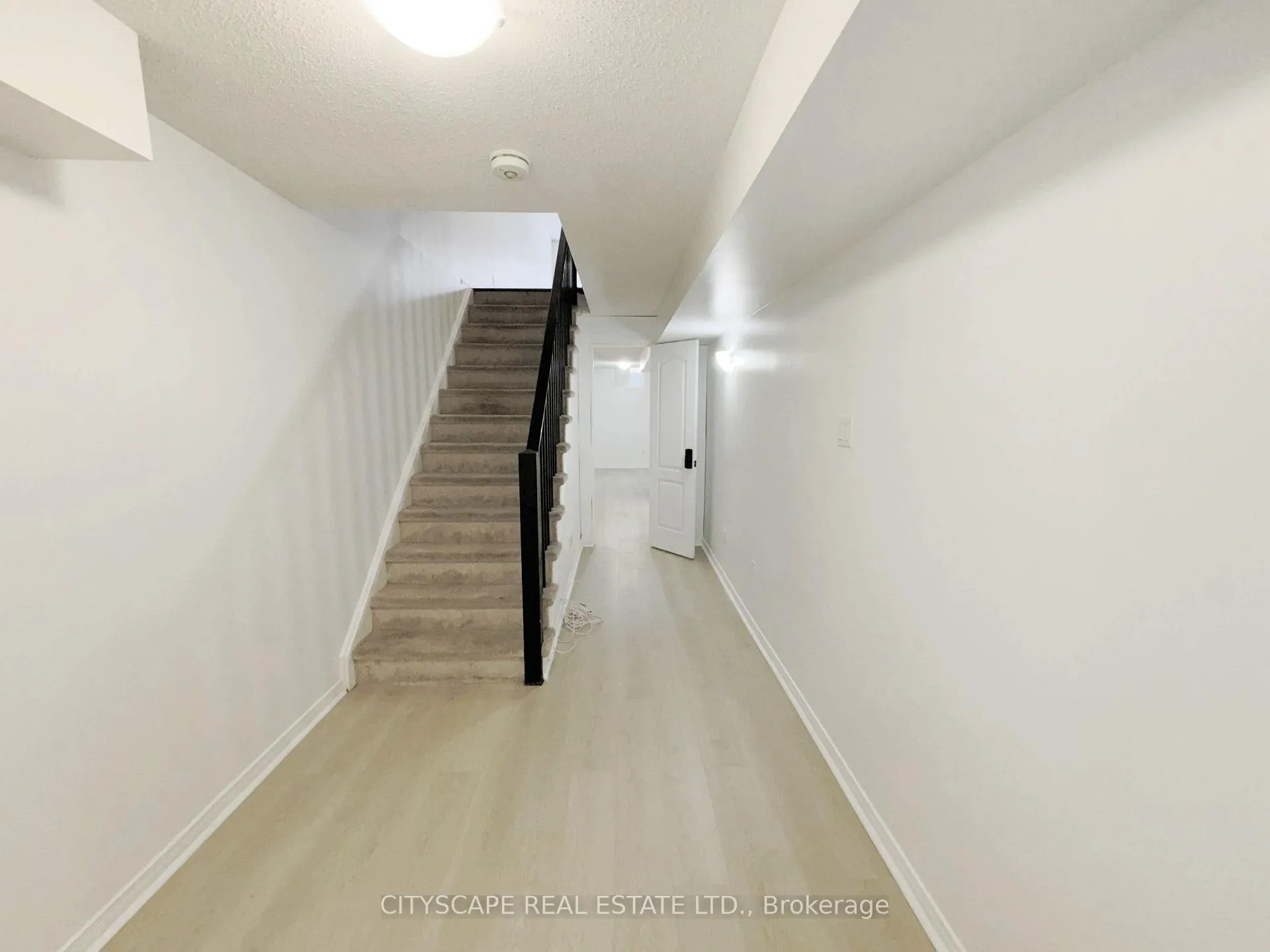 Photo 28 of 64 Honeyview Trail, Brampton, Bram East — HOMEH