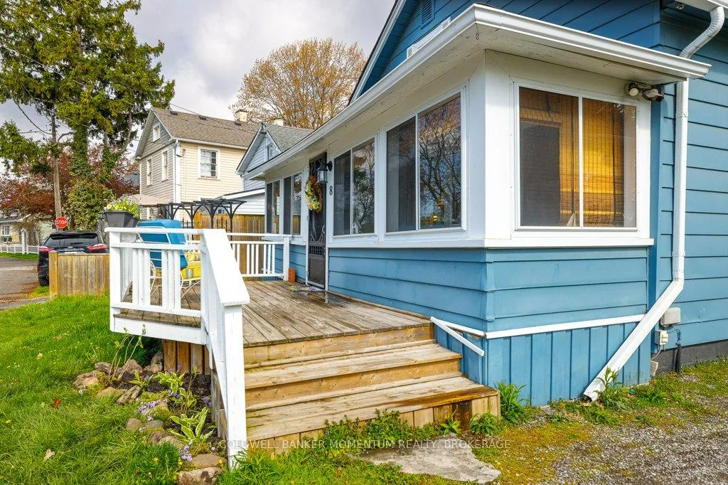 Photo 4 of 8 Loomis Crescent, Fort Erie, Crystal Beach — HOMEH