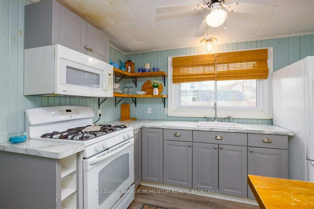 Photo 19 of 8 Loomis Crescent, Fort Erie, Crystal Beach — HOMEH