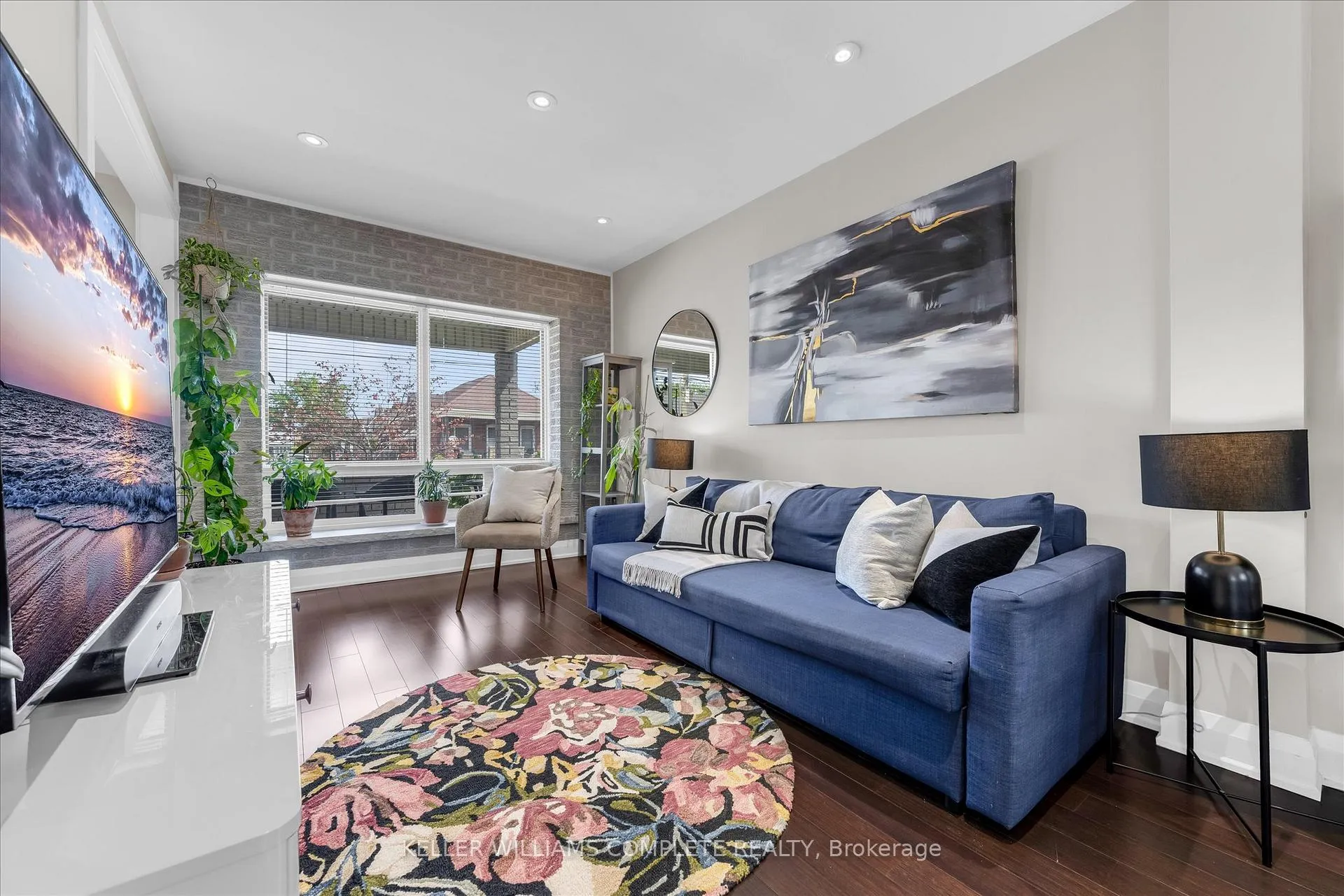 Photo 8 of 196 Campbell Avenue, Hamilton, Crown Point — HOMEH