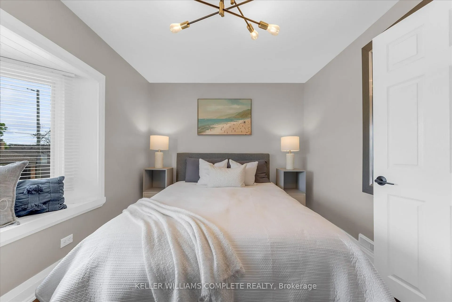 Photo 19 of 196 Campbell Avenue, Hamilton, Crown Point — HOMEH