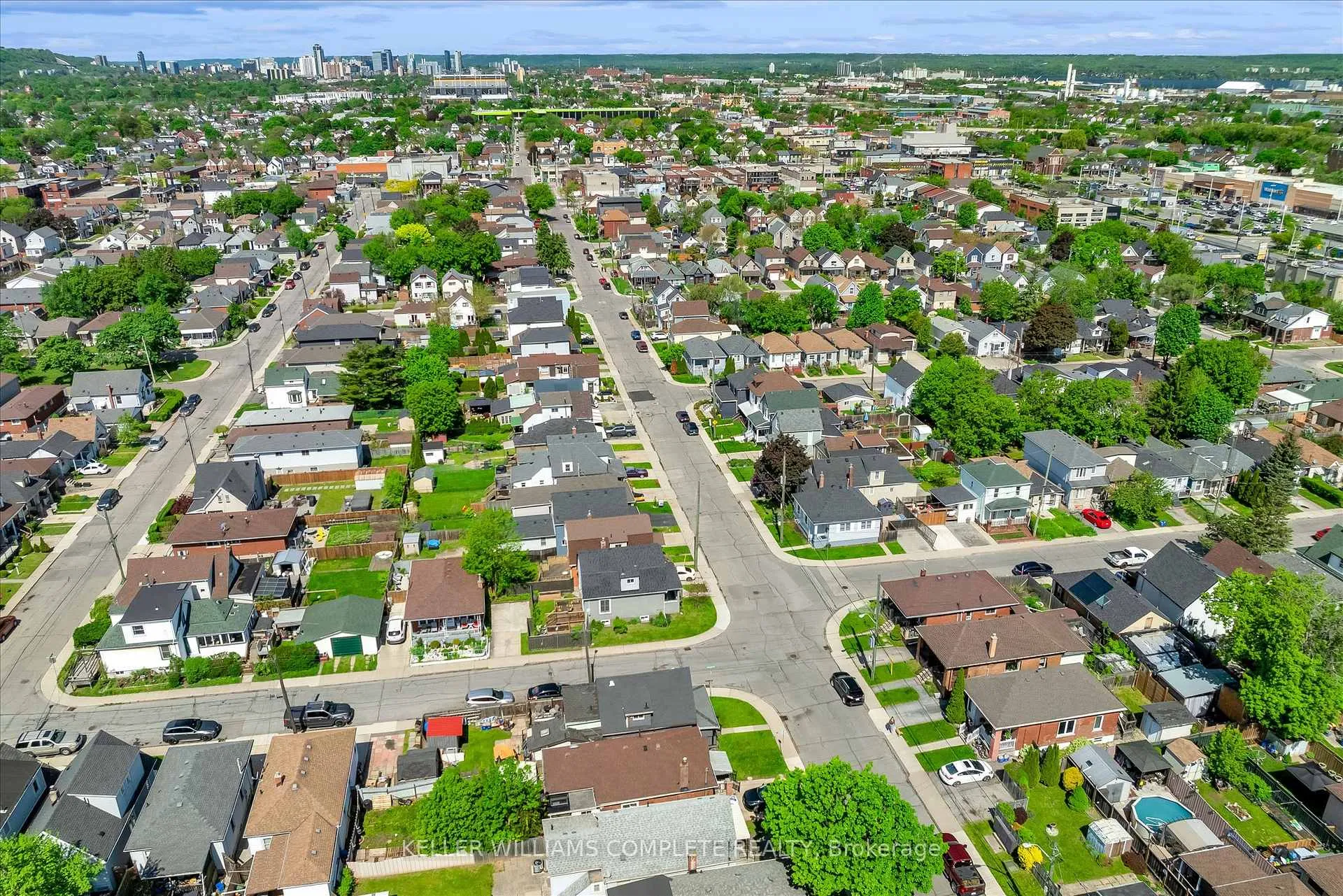Photo 40 of 196 Campbell Avenue, Hamilton, Crown Point — HOMEH