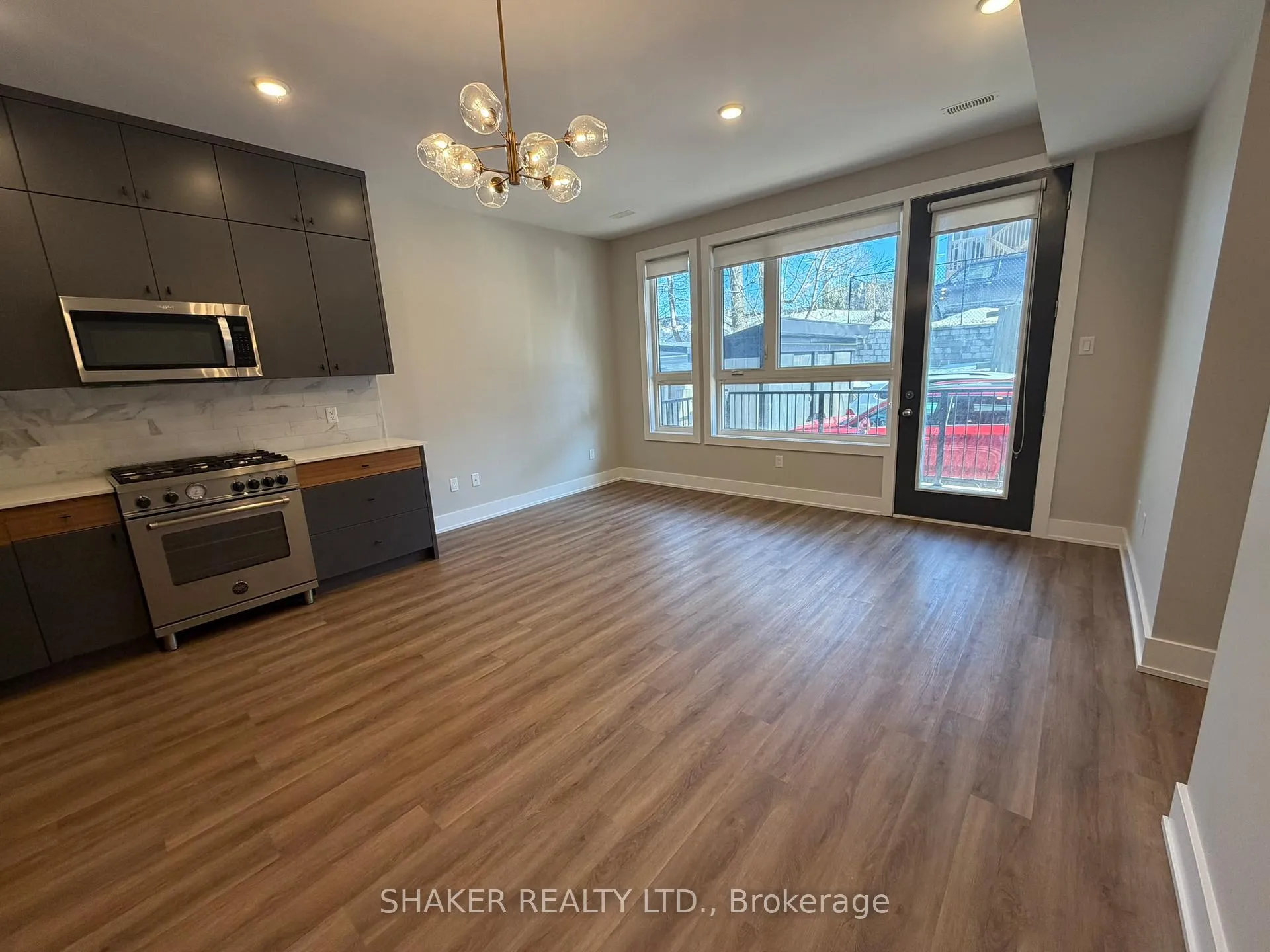Photo 3 of Unit 1, 304 Elmgrove Avenue, Ottawa, Westboro South — HOMEH
