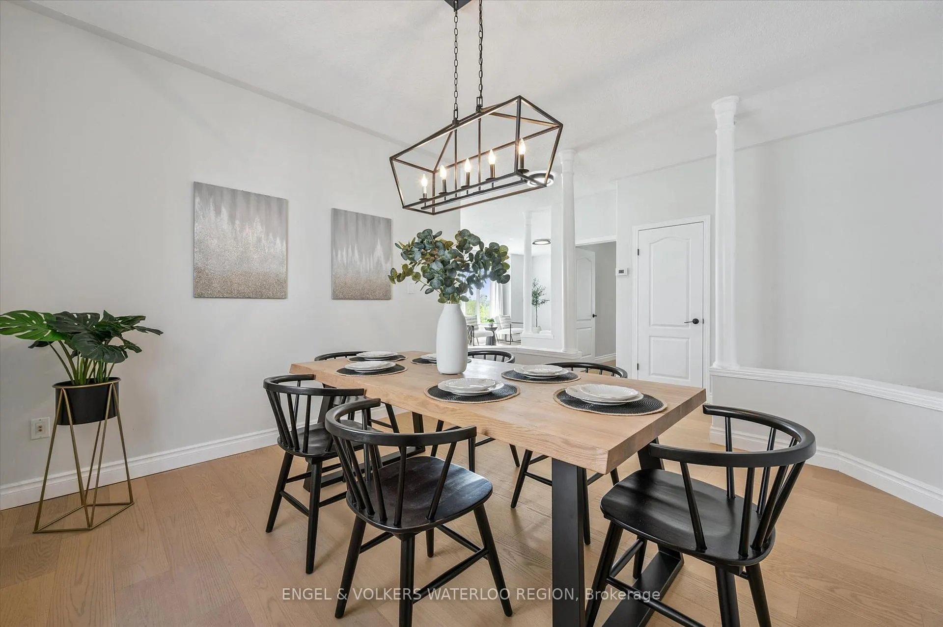 Photo 10 of 558 Winterburg Walk, Waterloo, Clair Hills — HOMEH