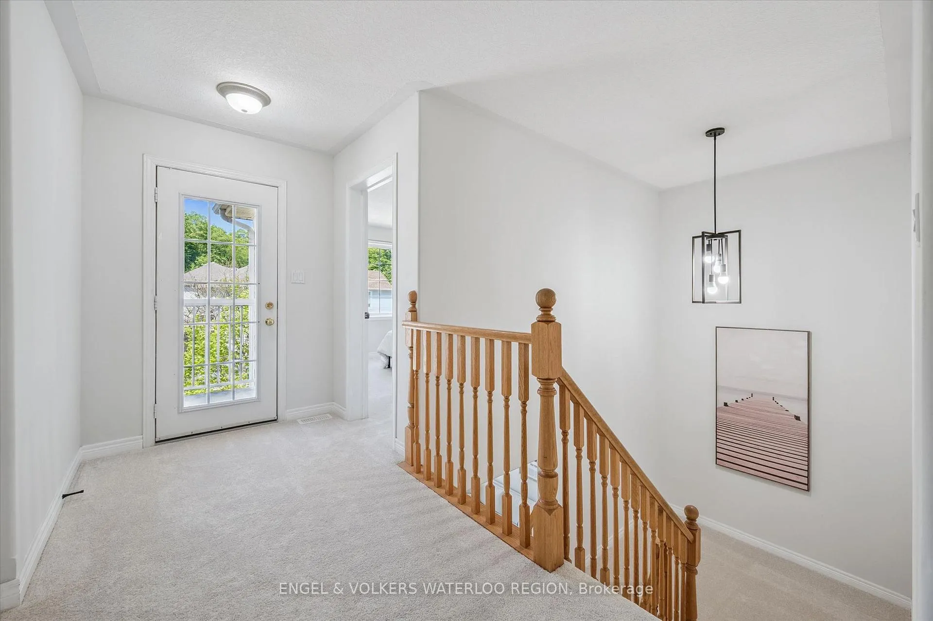 Photo 24 of 558 Winterburg Walk, Waterloo, Clair Hills — HOMEH