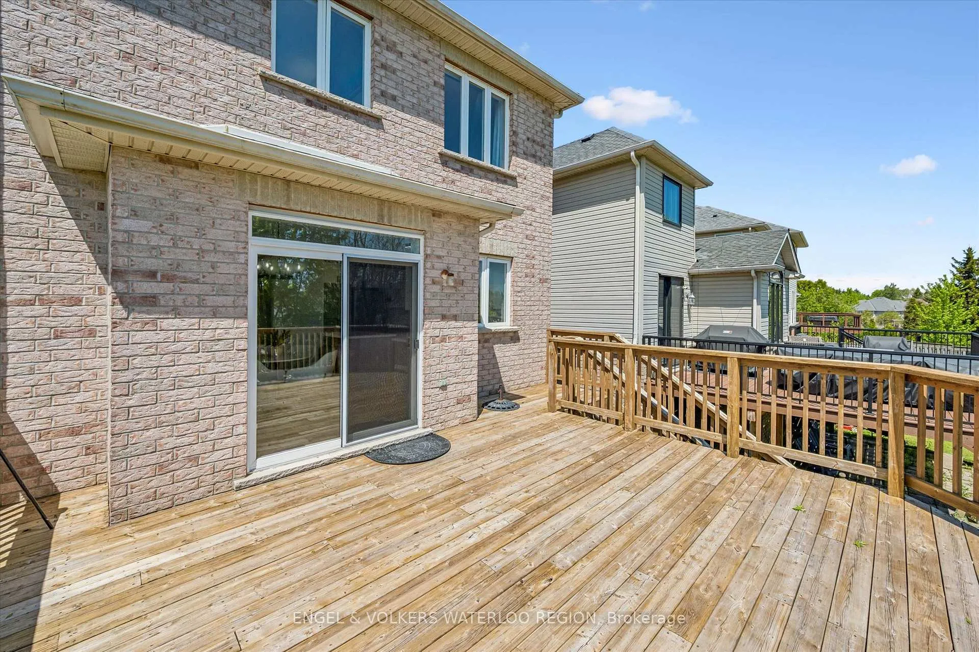 Photo 43 of 558 Winterburg Walk, Waterloo, Clair Hills — HOMEH