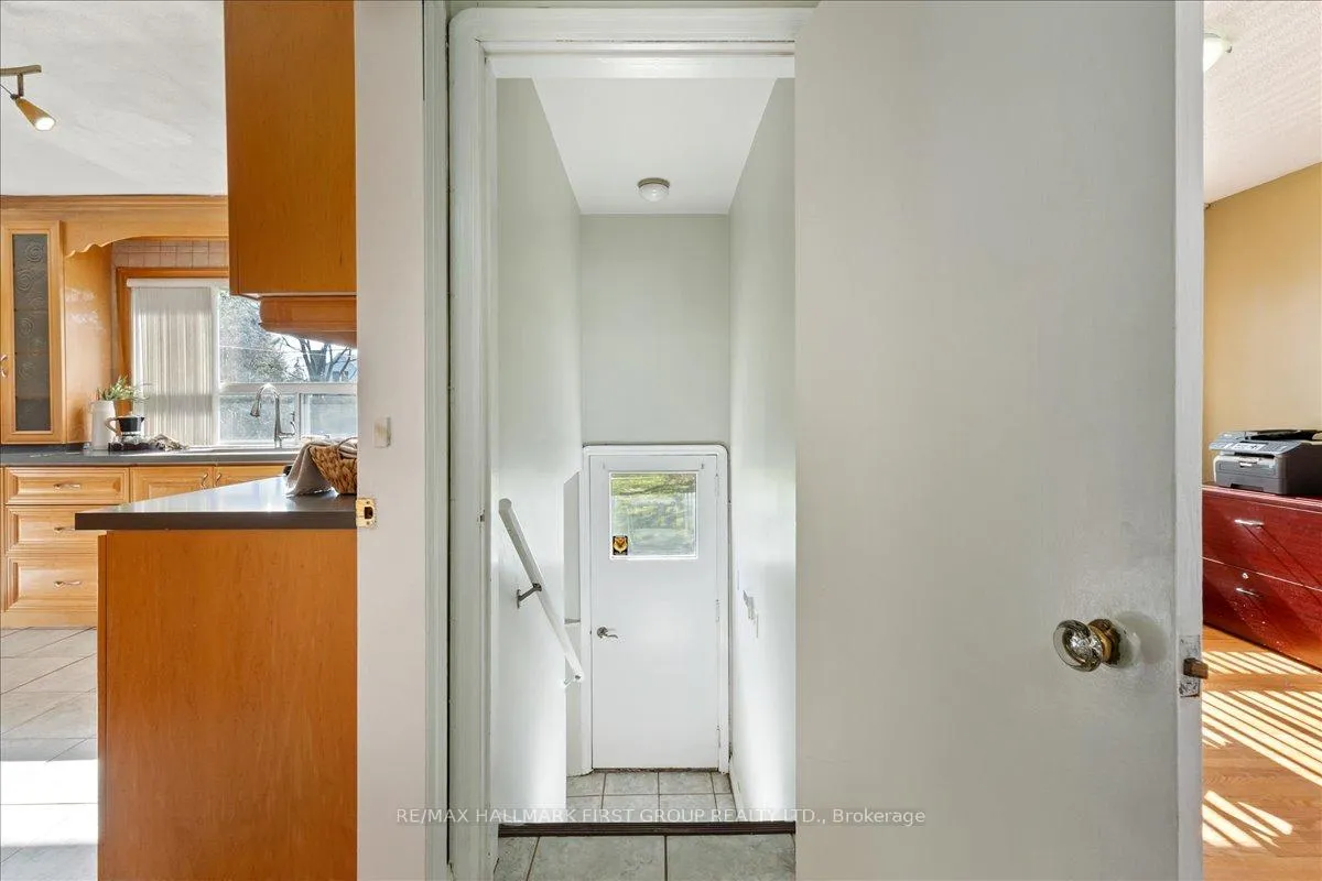 Photo 25 of 2690 Islington Avenue, Etobicoke, Thistletown-Beaumonde Heights — HOMEH