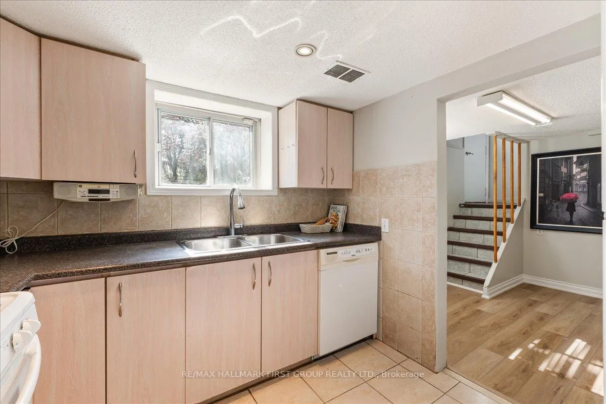 Photo 28 of 2690 Islington Avenue, Etobicoke, Thistletown-Beaumonde Heights — HOMEH