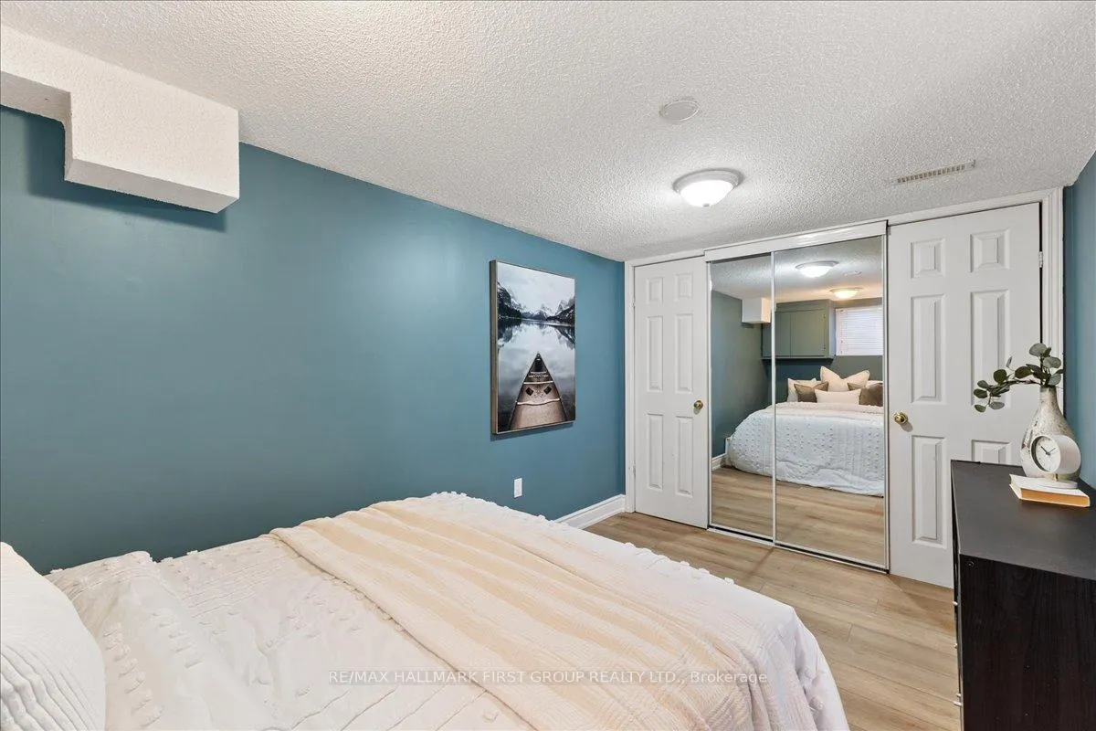 Photo 33 of 2690 Islington Avenue, Etobicoke, Thistletown-Beaumonde Heights — HOMEH