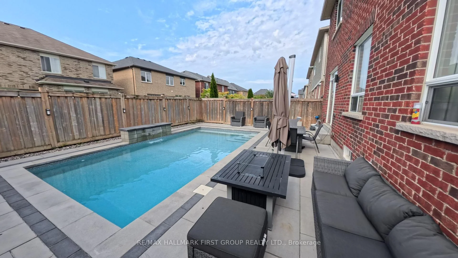 Photo 49 of 2690 Islington Avenue, Etobicoke, Thistletown-Beaumonde Heights — HOMEH