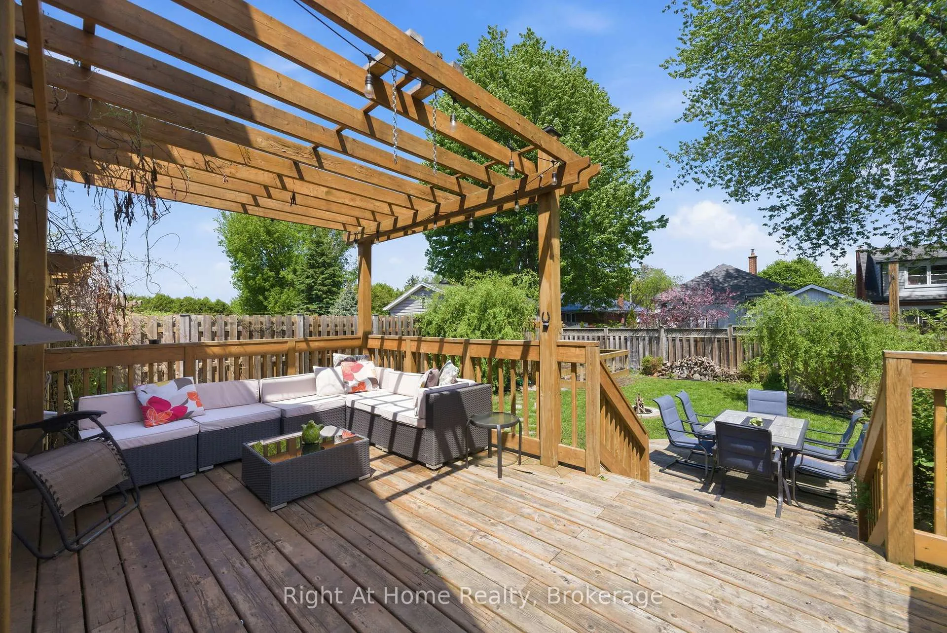 Photo 38 of 381 Jarvis Street, Oshawa, O'Neill — HOMEH