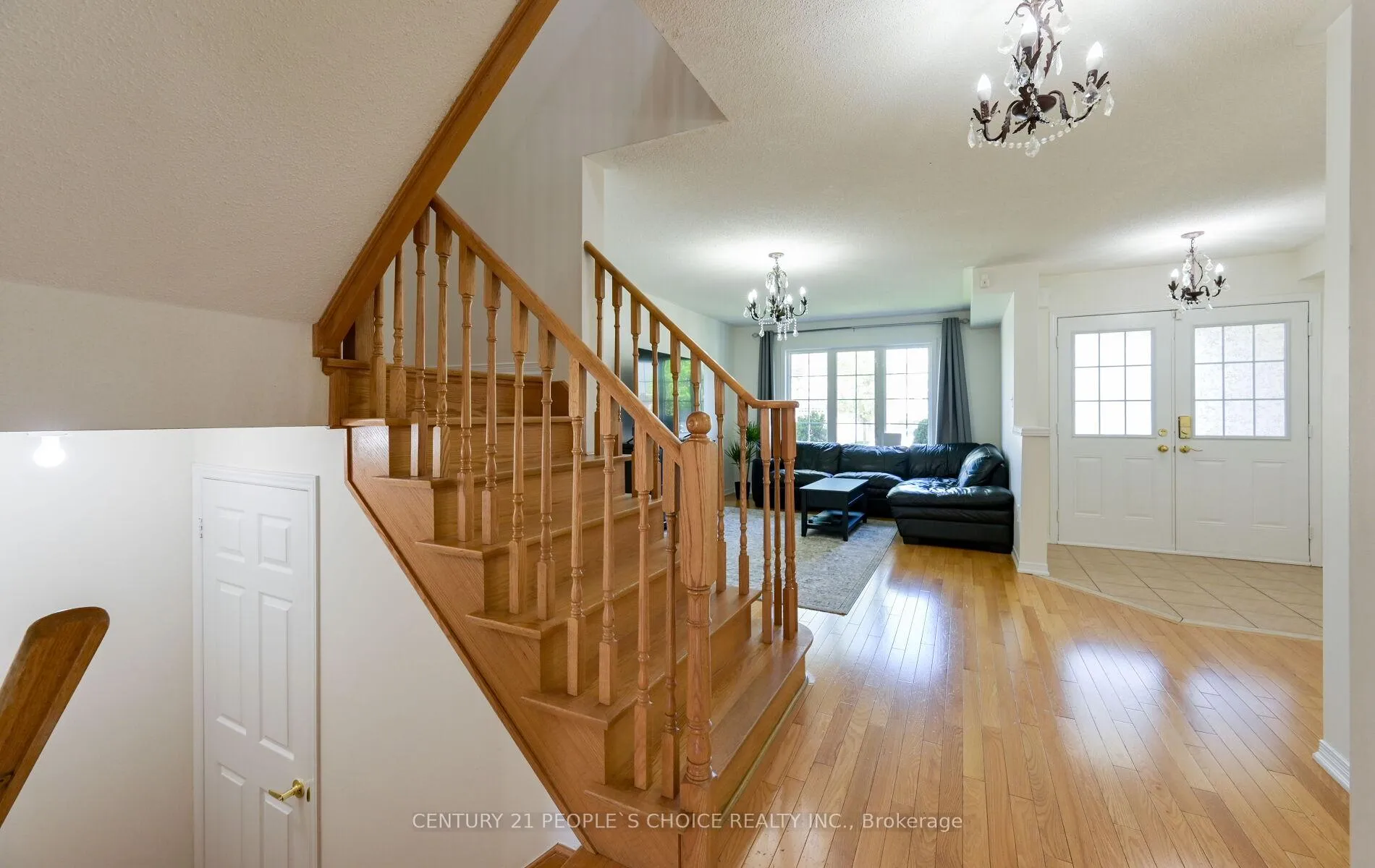Photo 6 of 479 Davos Road, Vaughan, Vellore Village — HOMEH