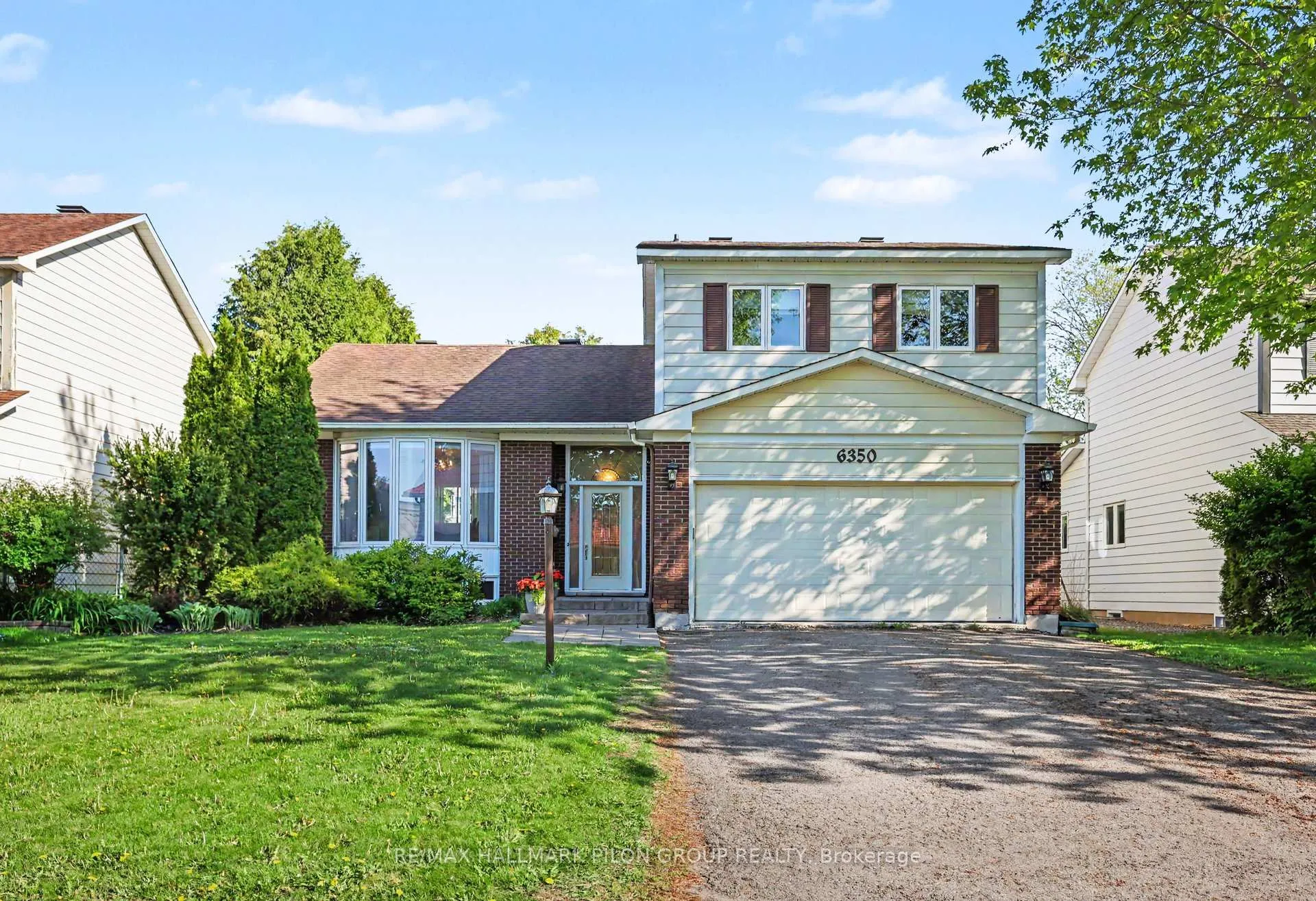 Photo 2 of 6350 Larmond Avenue, Ottawa, Chateauneuf — HOMEH