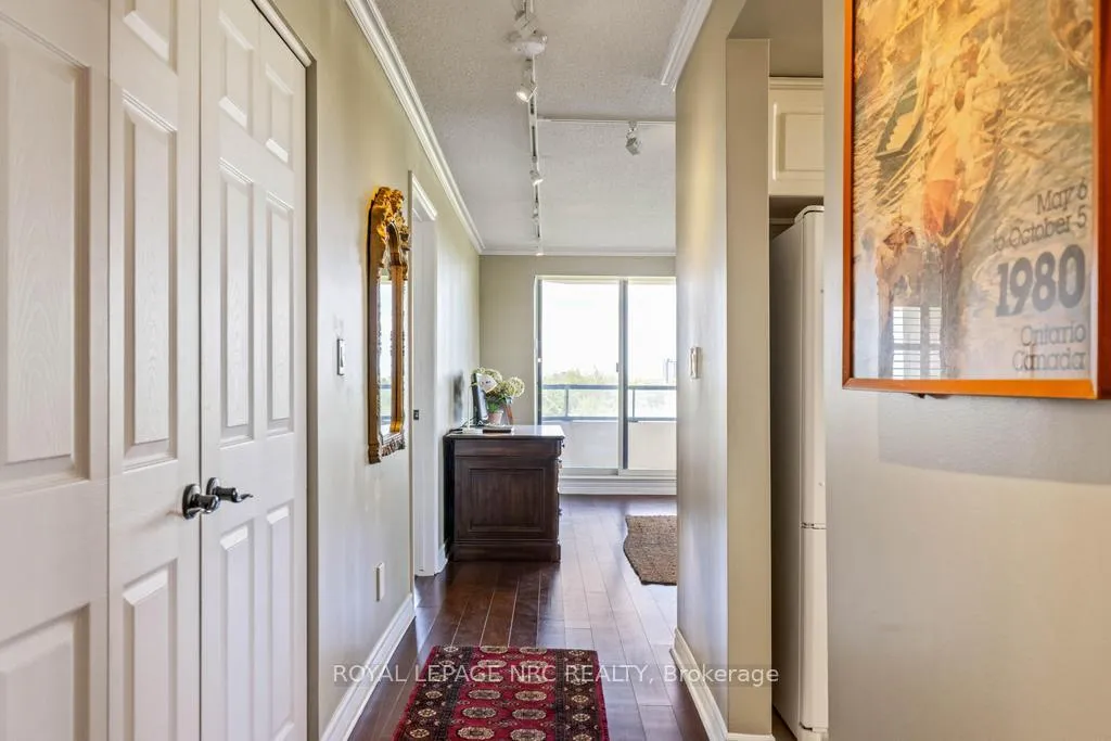 Photo 5 of Unit 804, 3 Towering Heights Boulevard, St. Catharines, Glendale/Glenridge — HOMEH