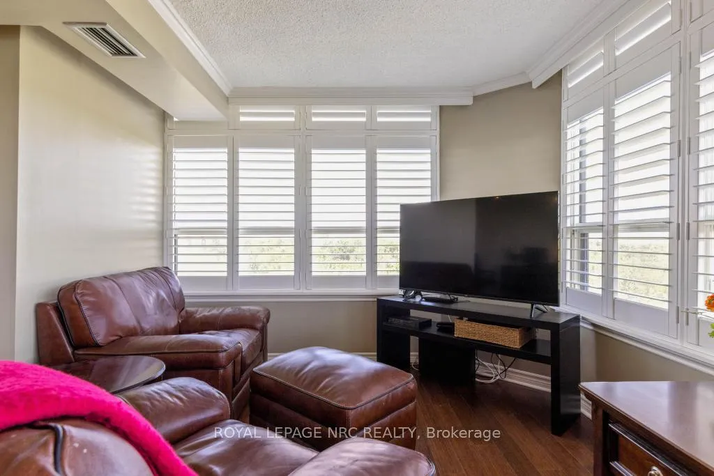 Photo 11 of Unit 804, 3 Towering Heights Boulevard, St. Catharines, Glendale/Glenridge — HOMEH