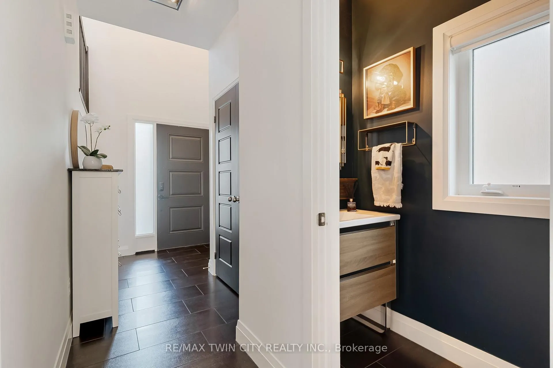 Photo 6 of 195 Hardcastle Drive, Cambridge — HOMEH