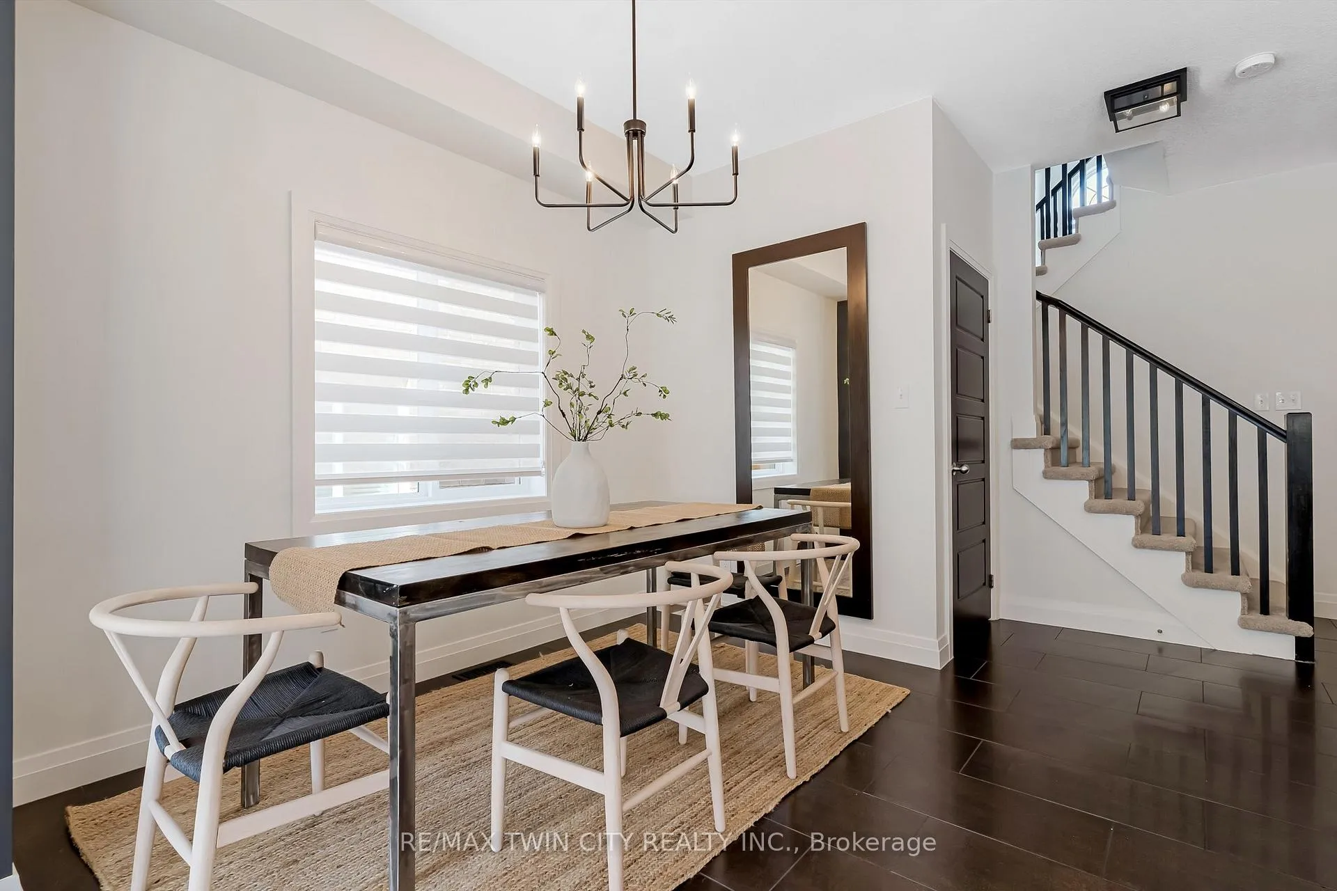 Photo 15 of 195 Hardcastle Drive, Cambridge — HOMEH